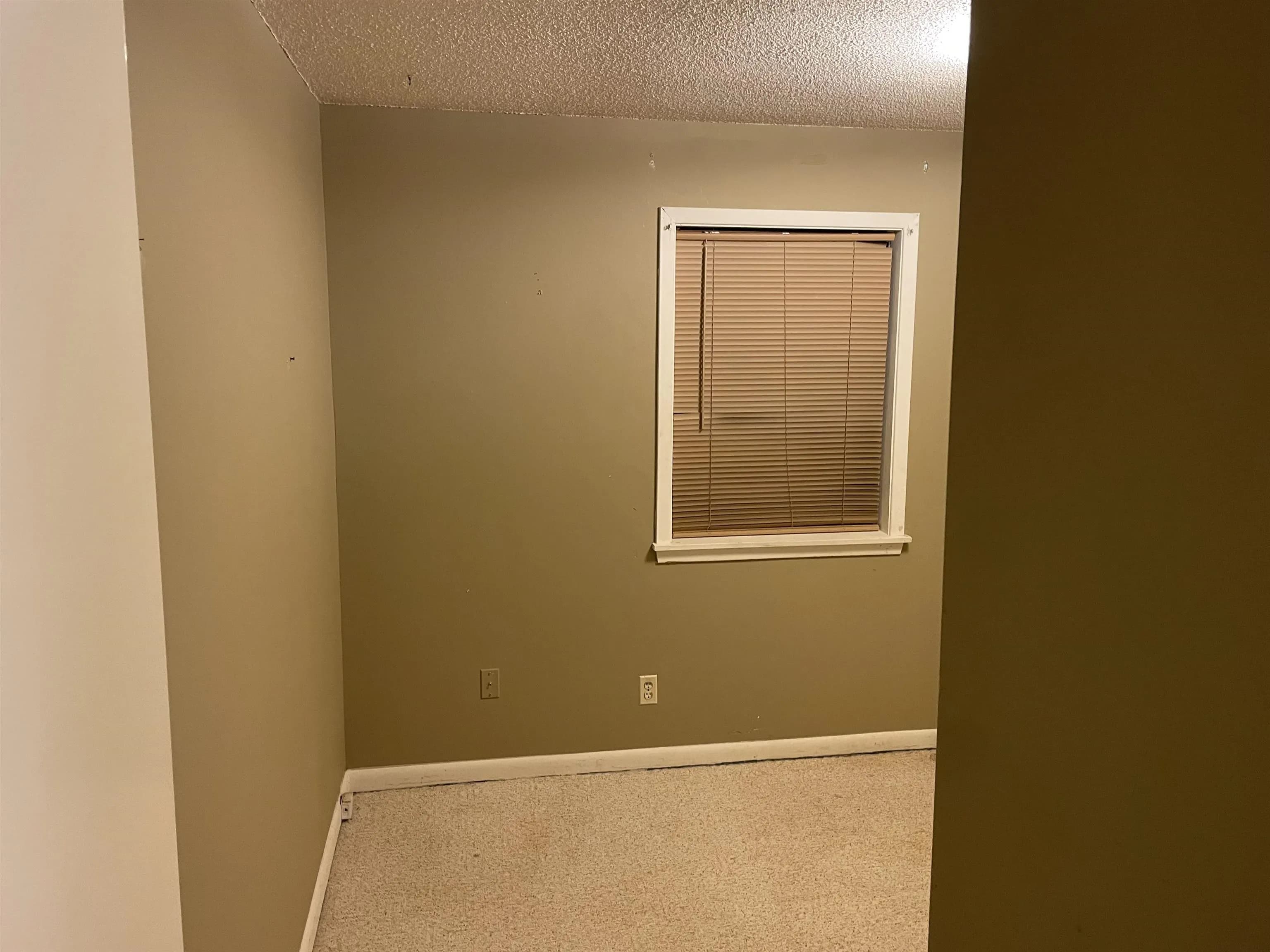 Property at 69  Sherwood - Image 15