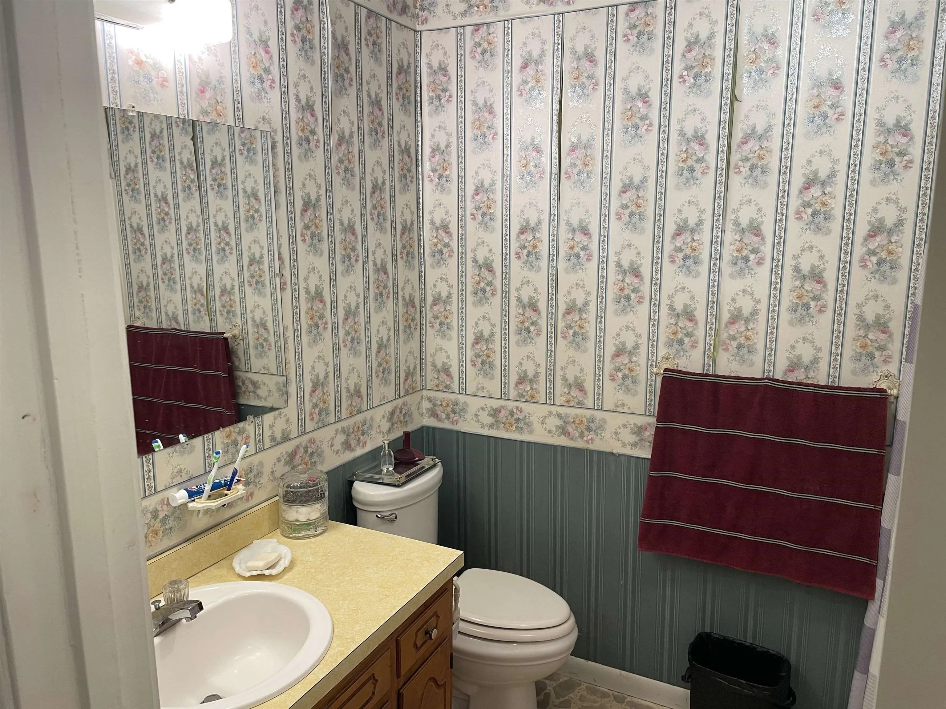 Property at 69  Sherwood - Image 12