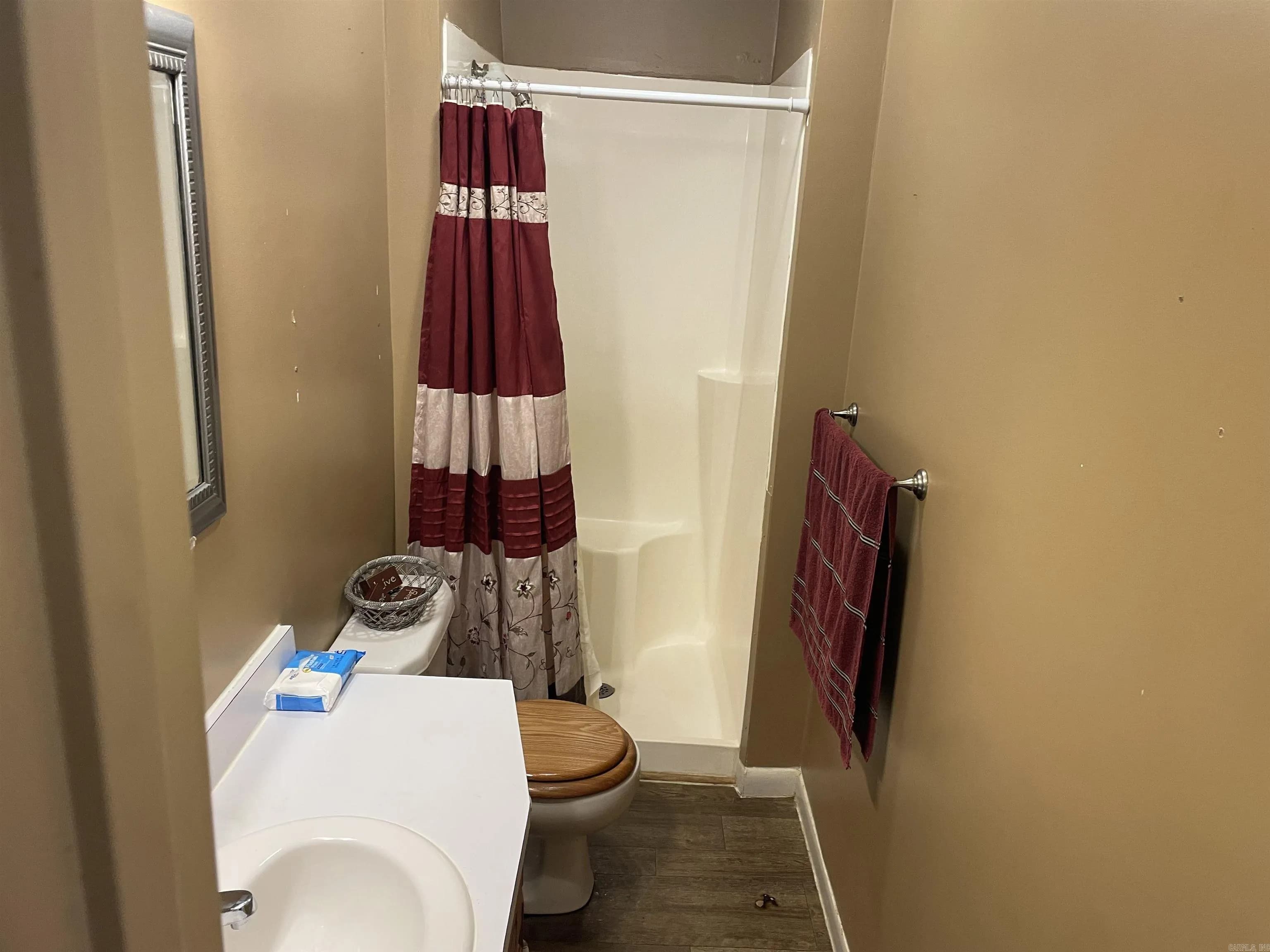 Property at 69  Sherwood - Image 24
