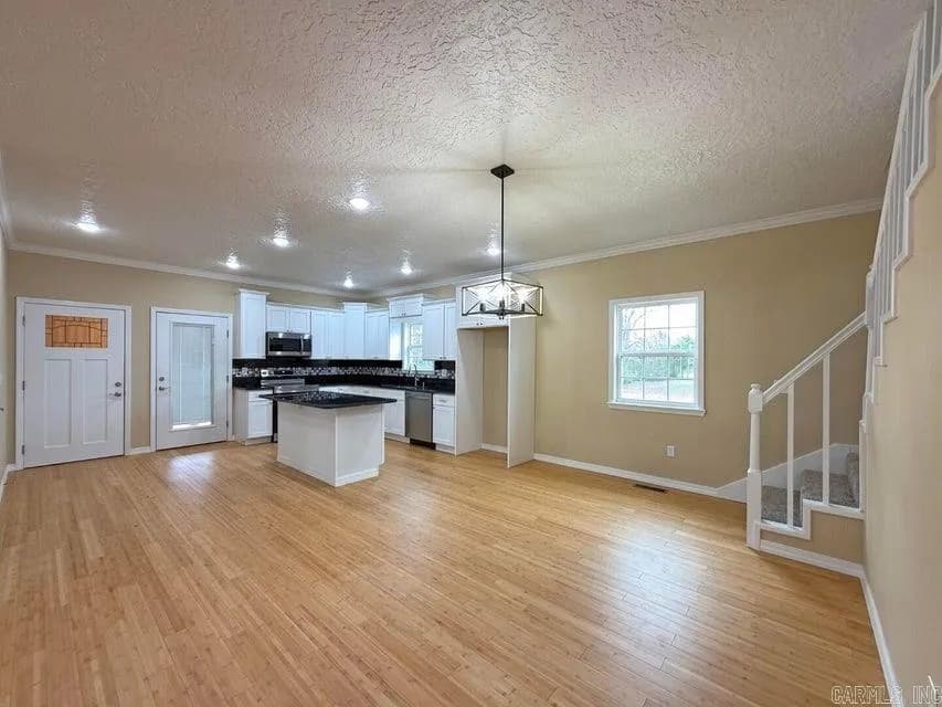 Property at 1900  Polk bayou - Image 8