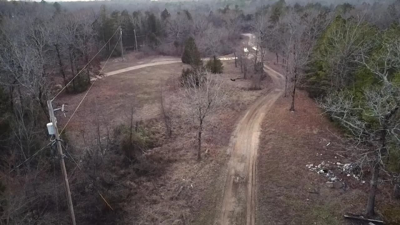 Property at 214  Dearmon - Image 3