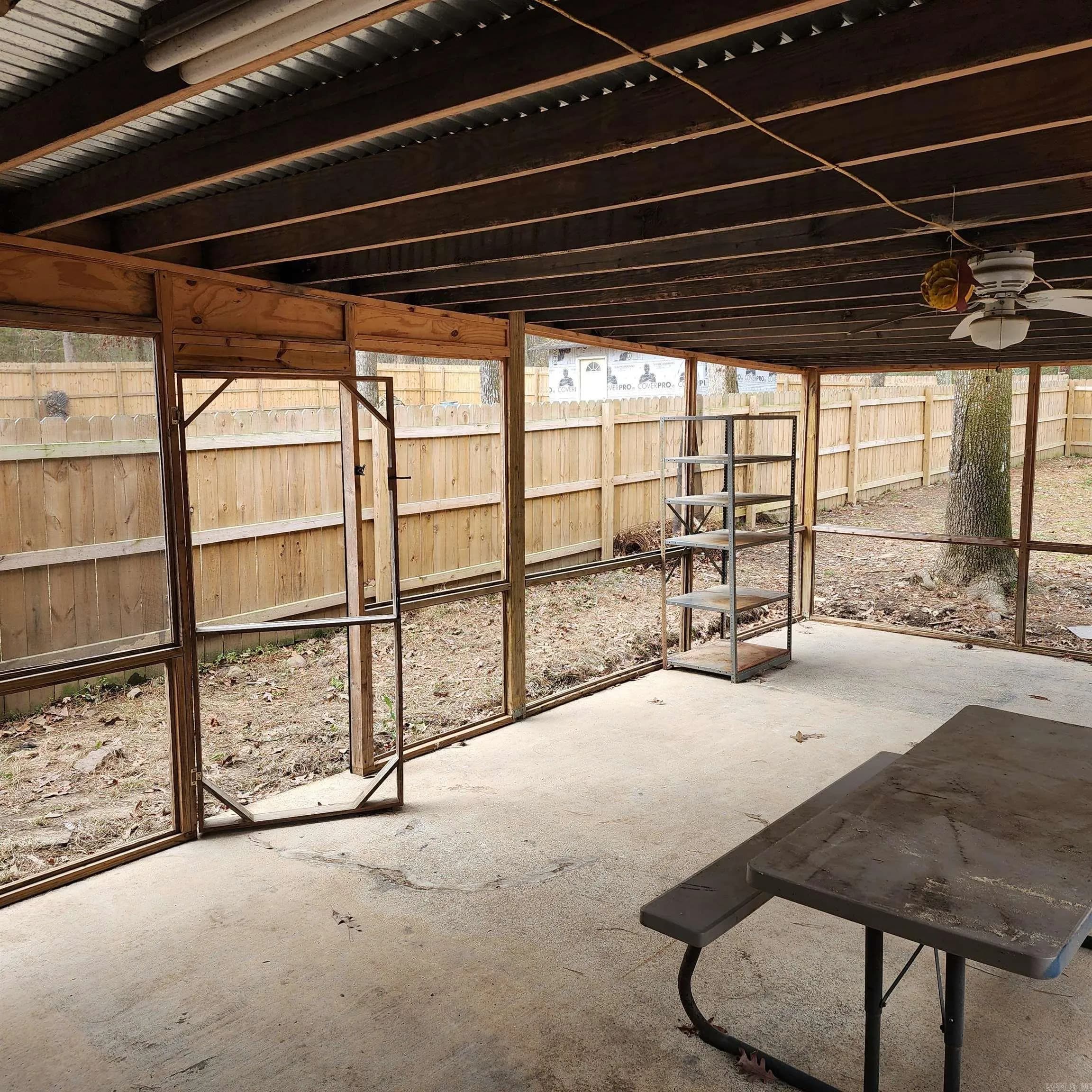 Property at 3820  Holt - Image 23