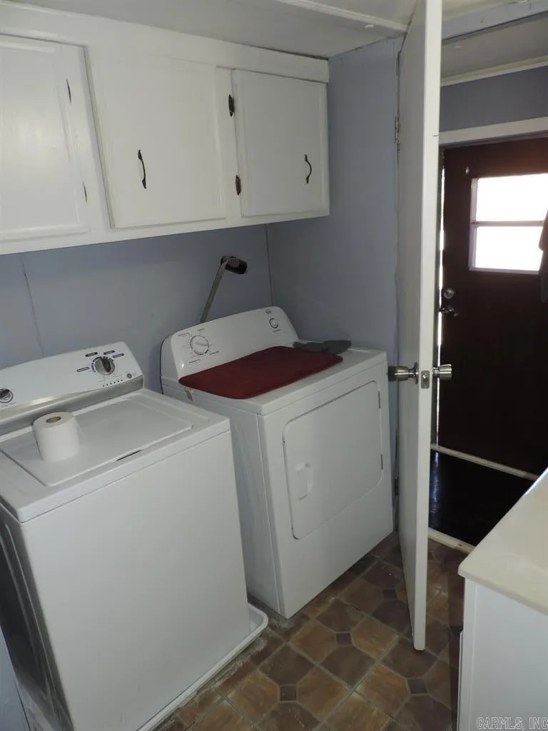 Property at 3062 N Hwy 425 - Image 21