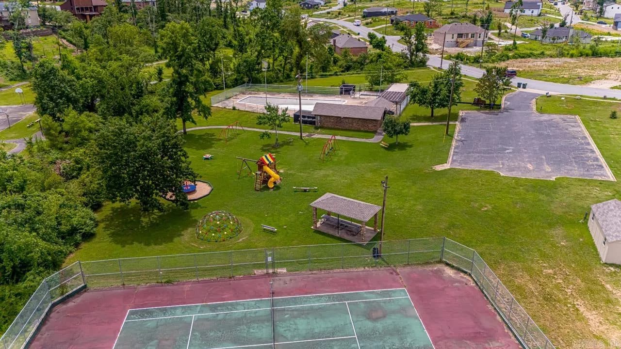 Property at 7  Pleasant - Image 41