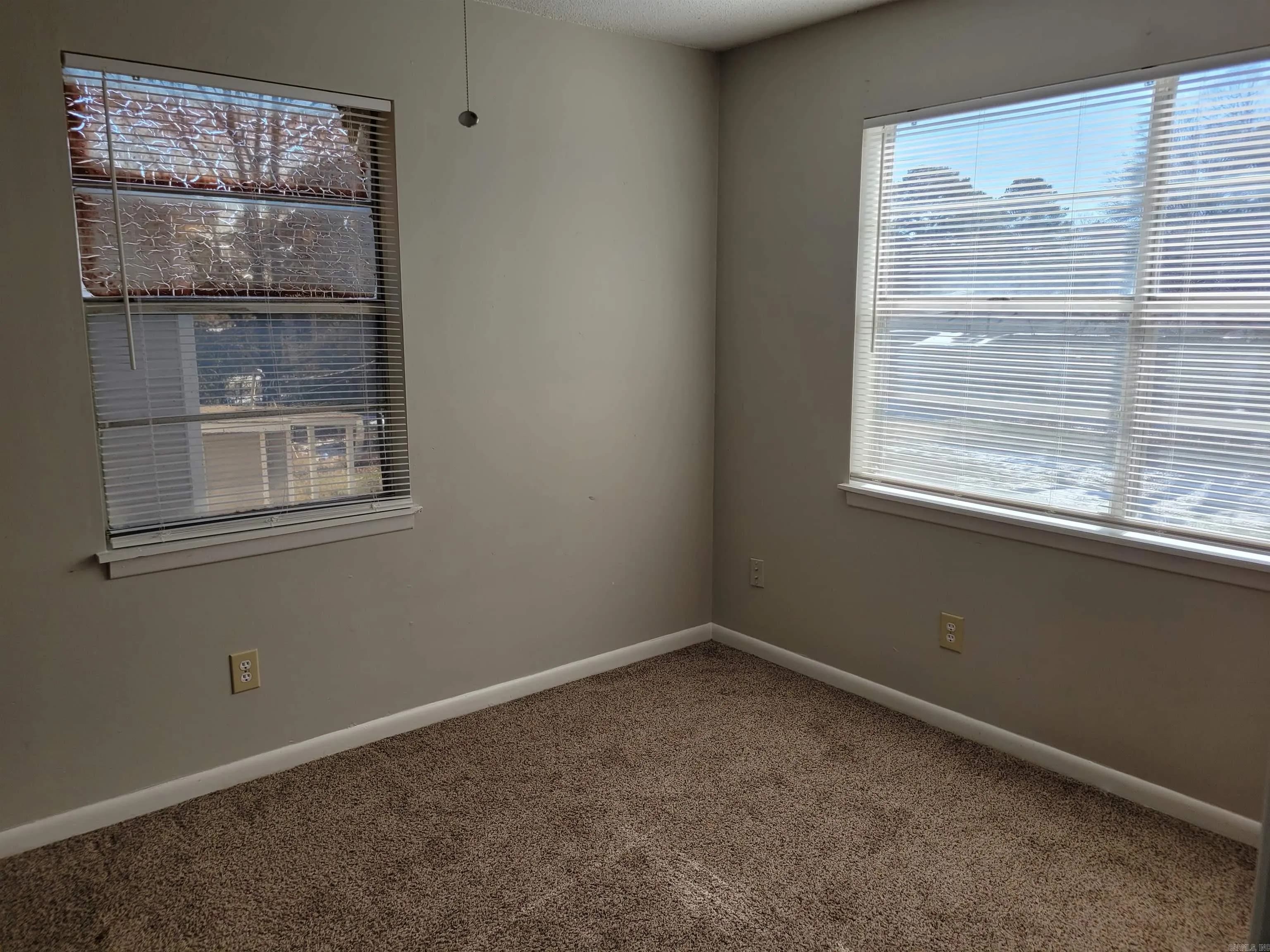 Property at 1313  Madden - Image 9