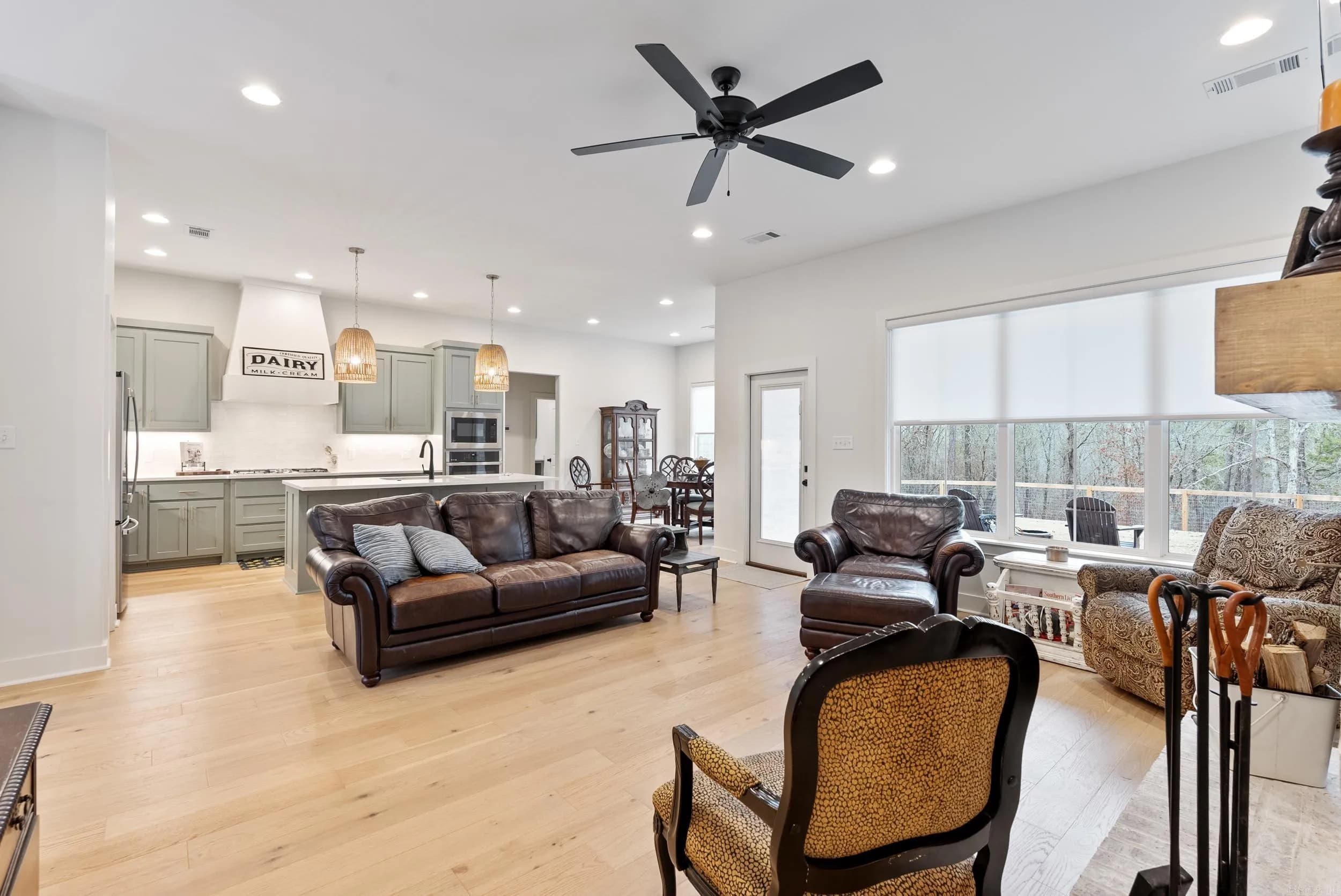 Property at 13782  Avilla west - Image 8