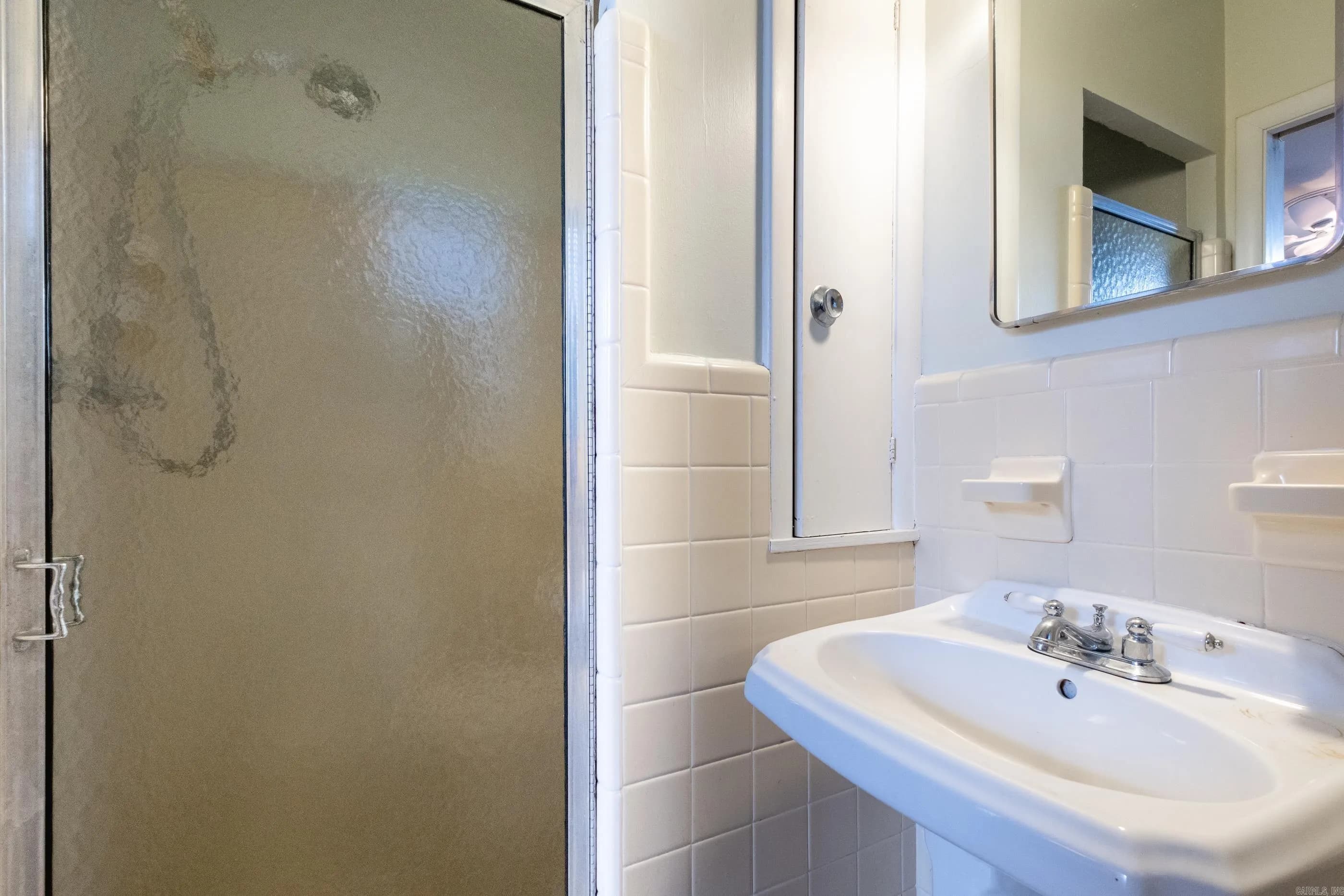 Property at 5216  Glenmere - Image 19
