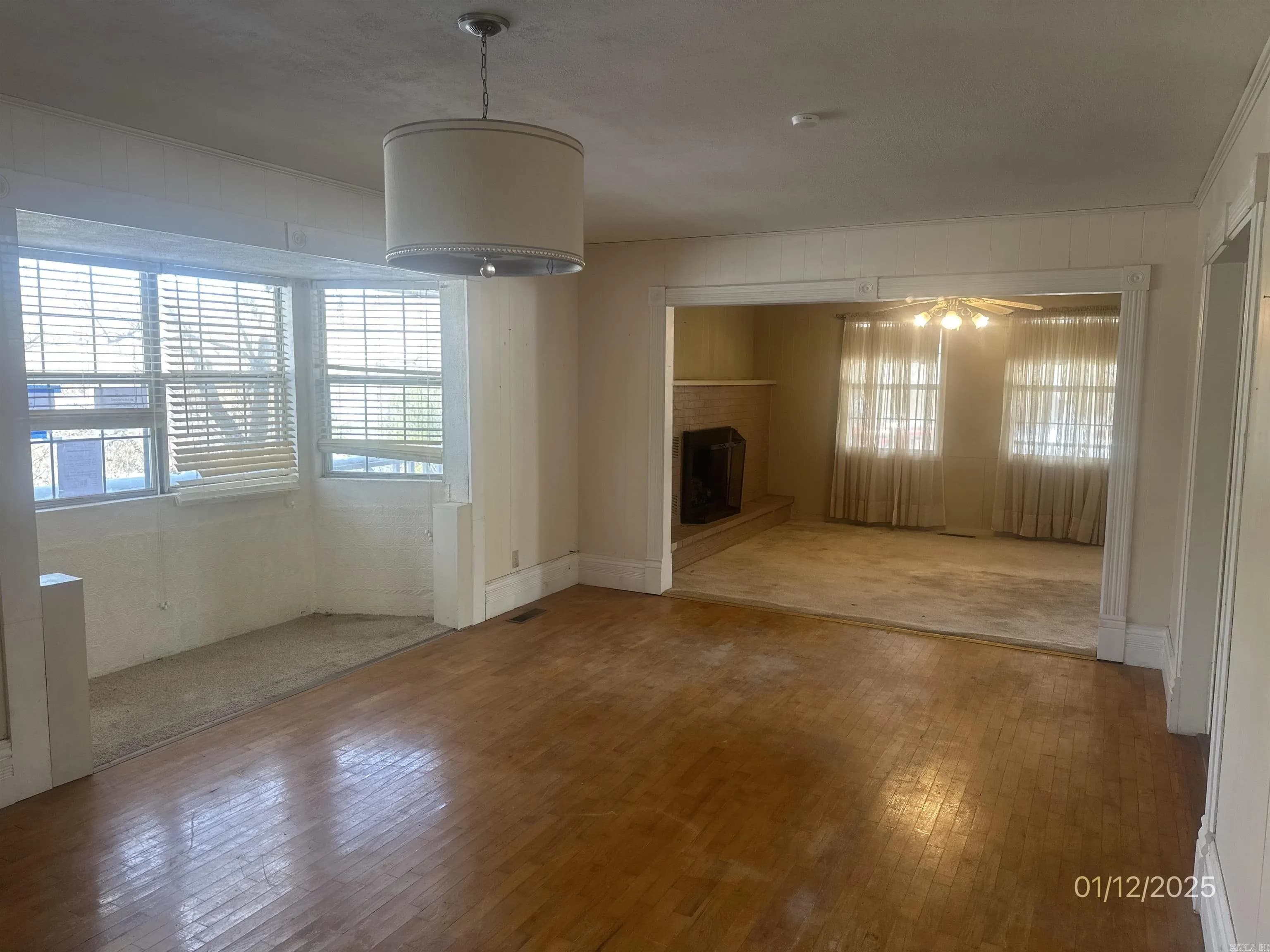 Property at 1013  Elm - Image 16