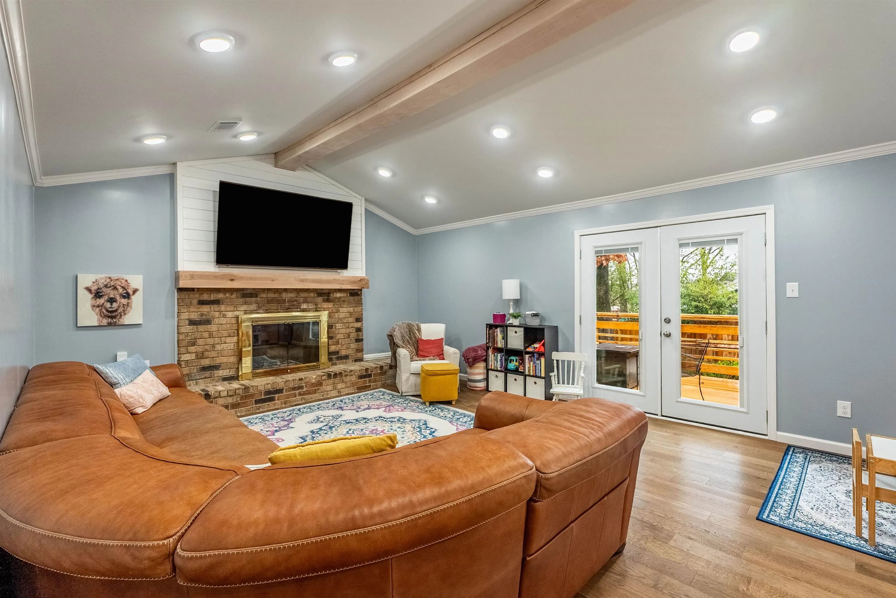Property at 1208  Wild turkey - Image 4