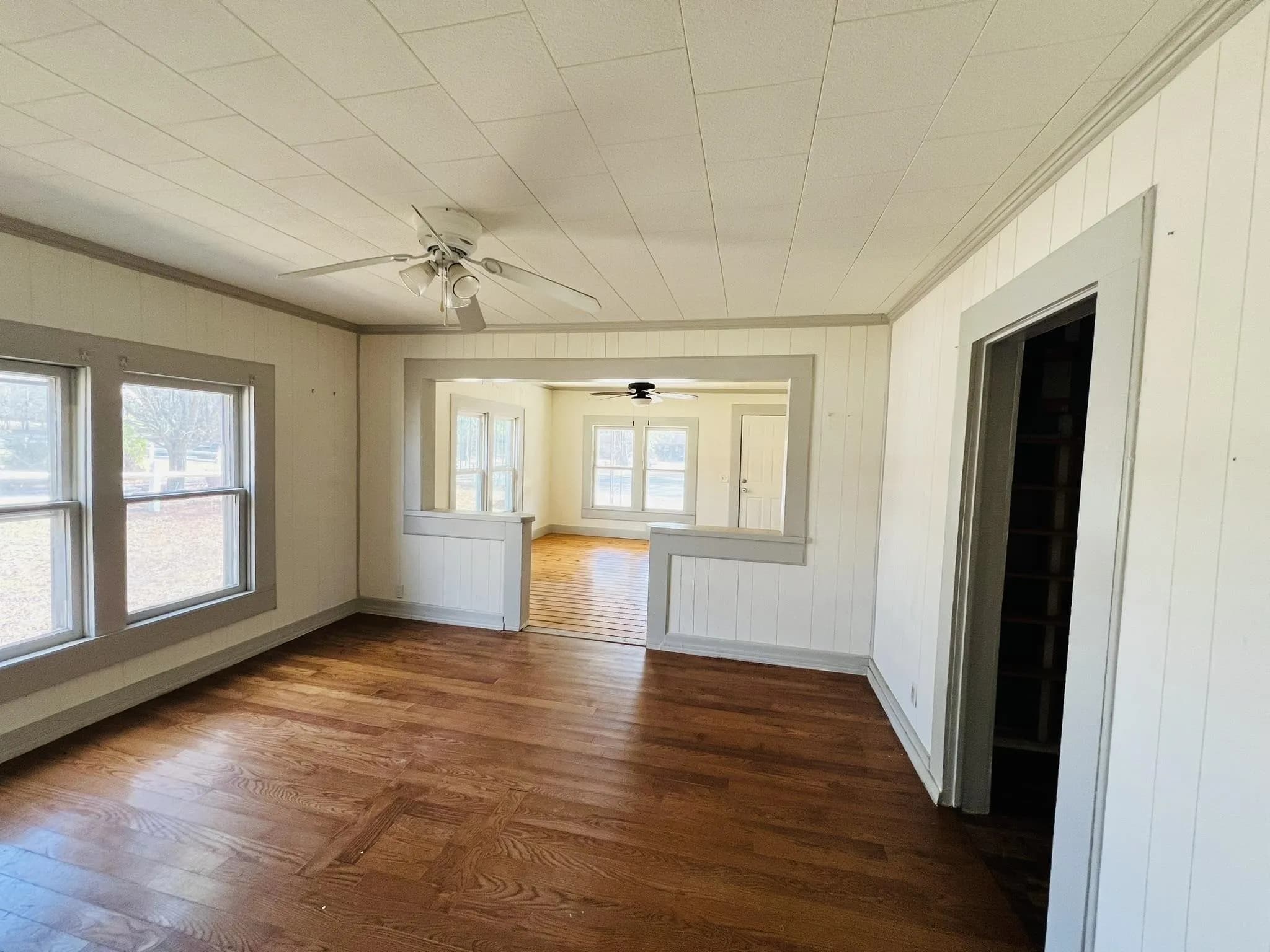 Property at 3974  Magnolia - Image 5