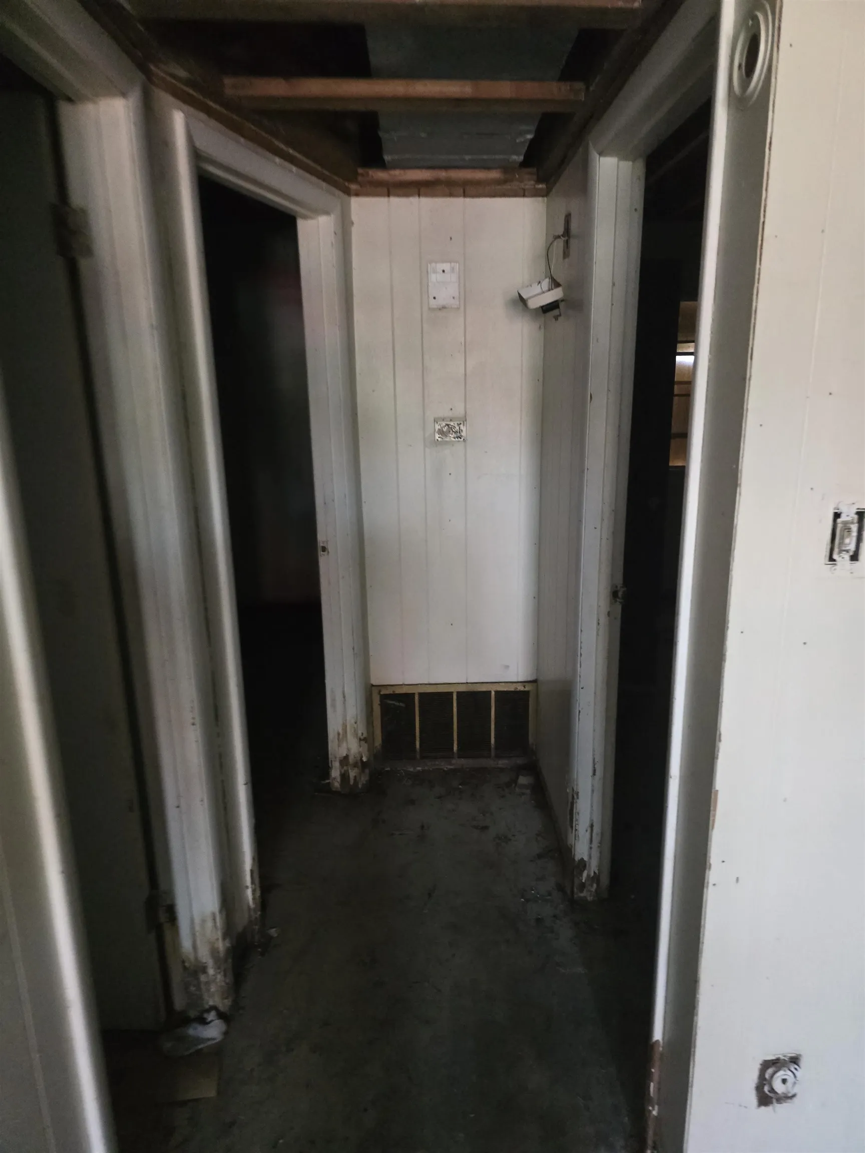 Property at 1600  Brentwood - Image 23