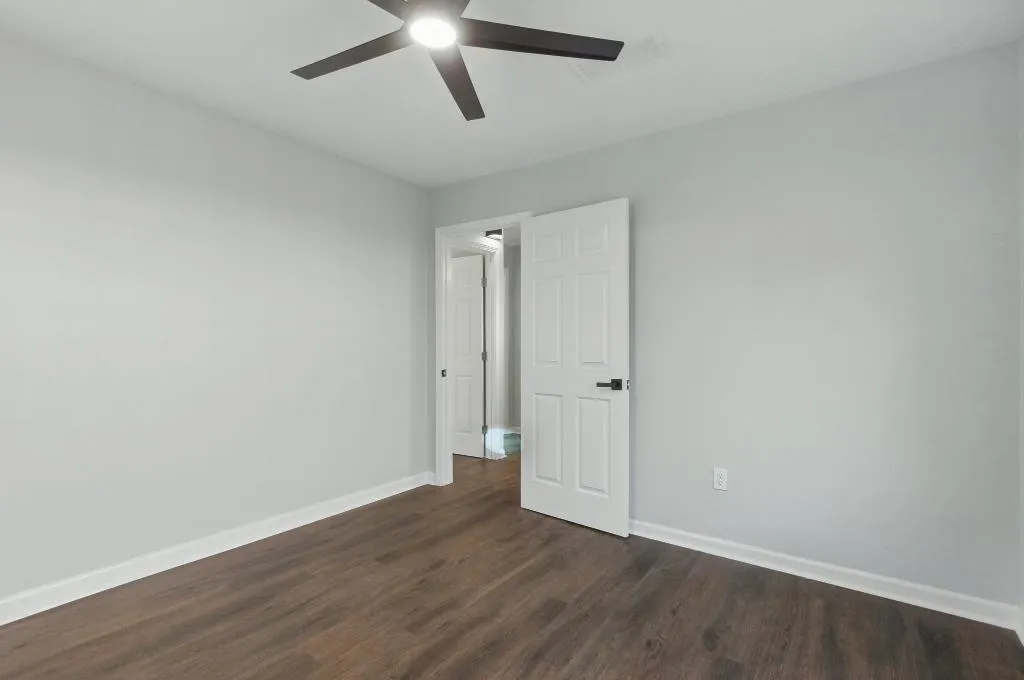 Property at 2801  Circlewood - Image 32