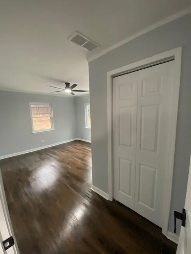 Property at 2801  Circlewood - Image 35