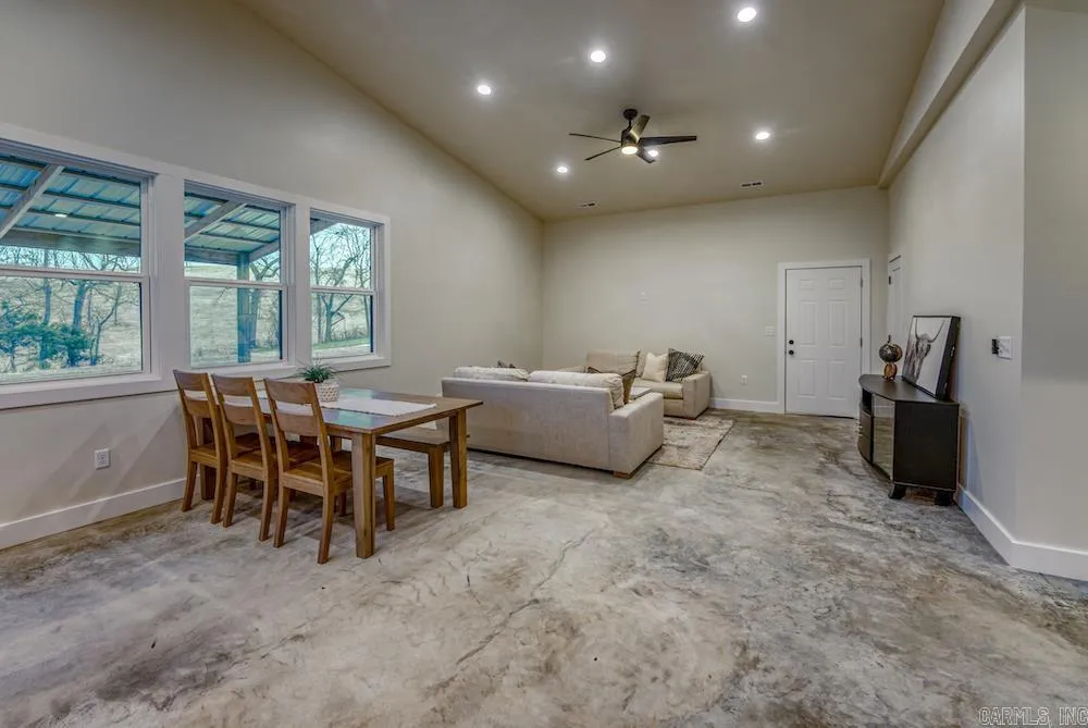 Property at 392  Wpa road - Image 24