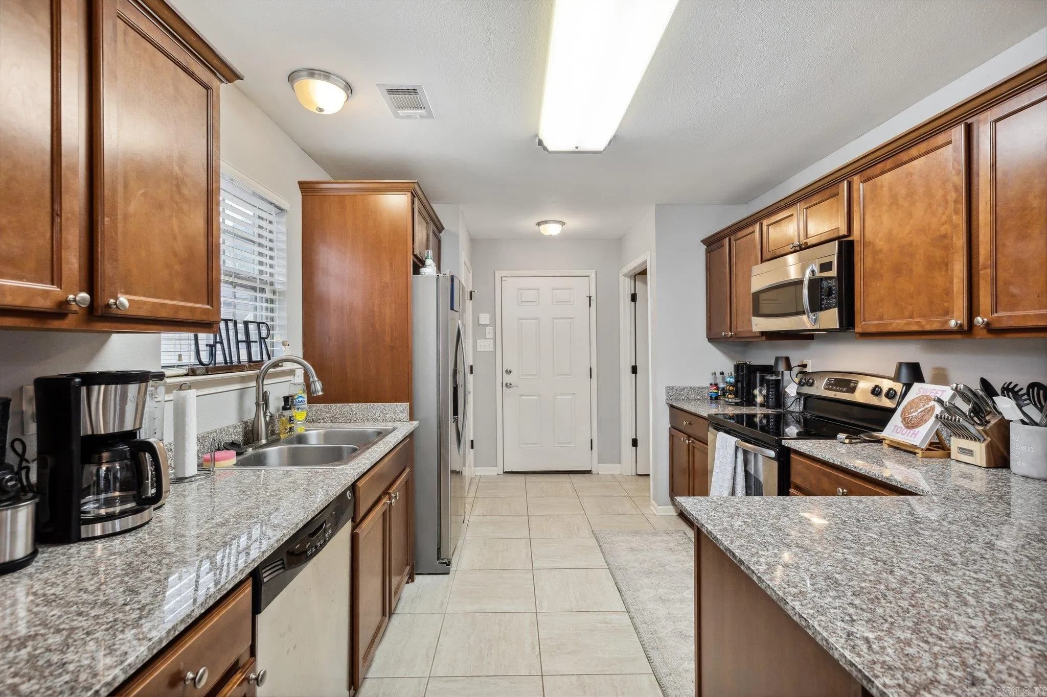 Property at 2706  Finley - Image 7