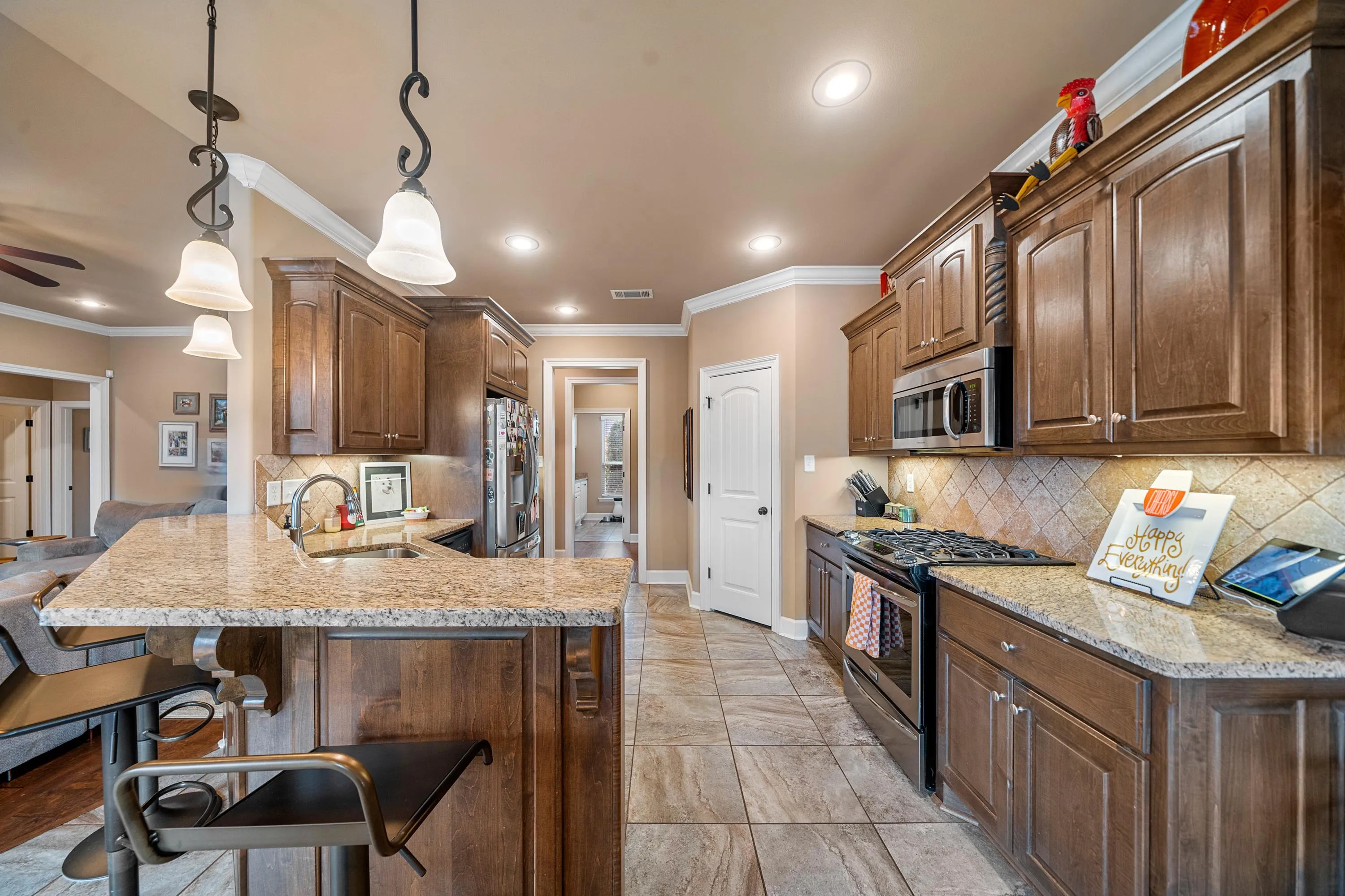 Property at 15111  Angus - Image 22