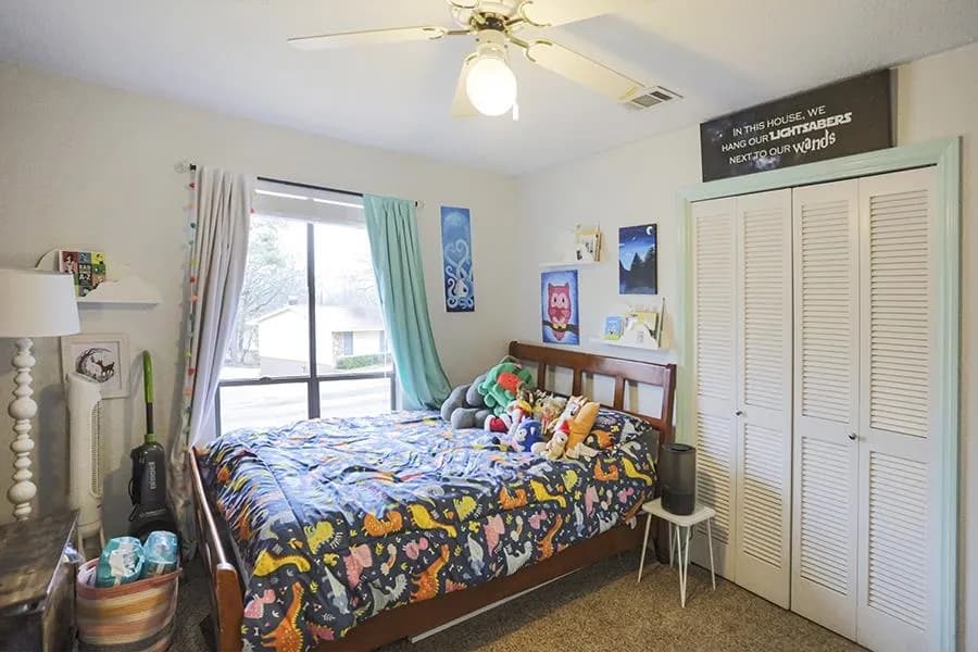 Property at 3800  Bunker hill - Image 22
