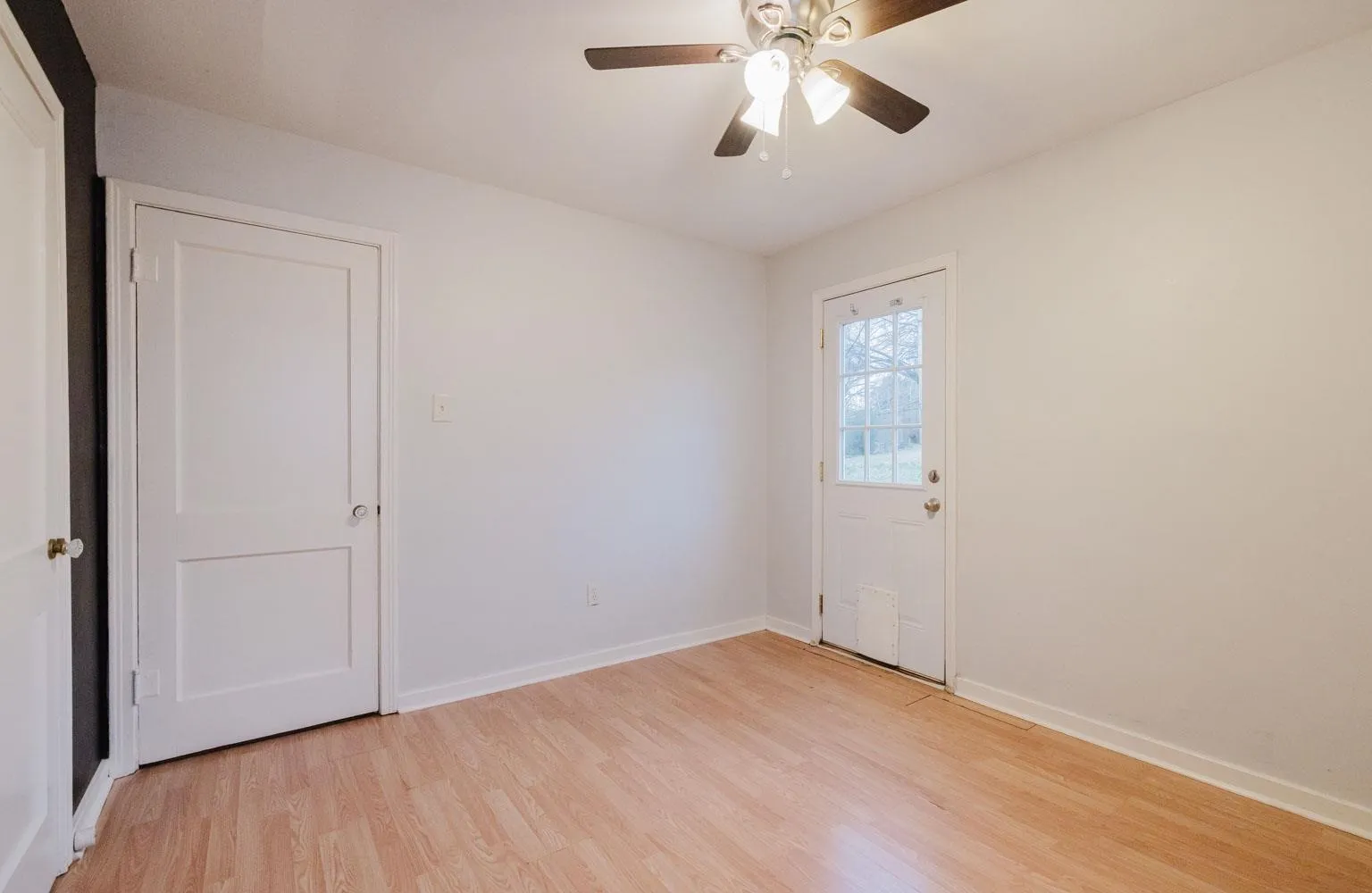 Property at 624  Dalewood - Image 19