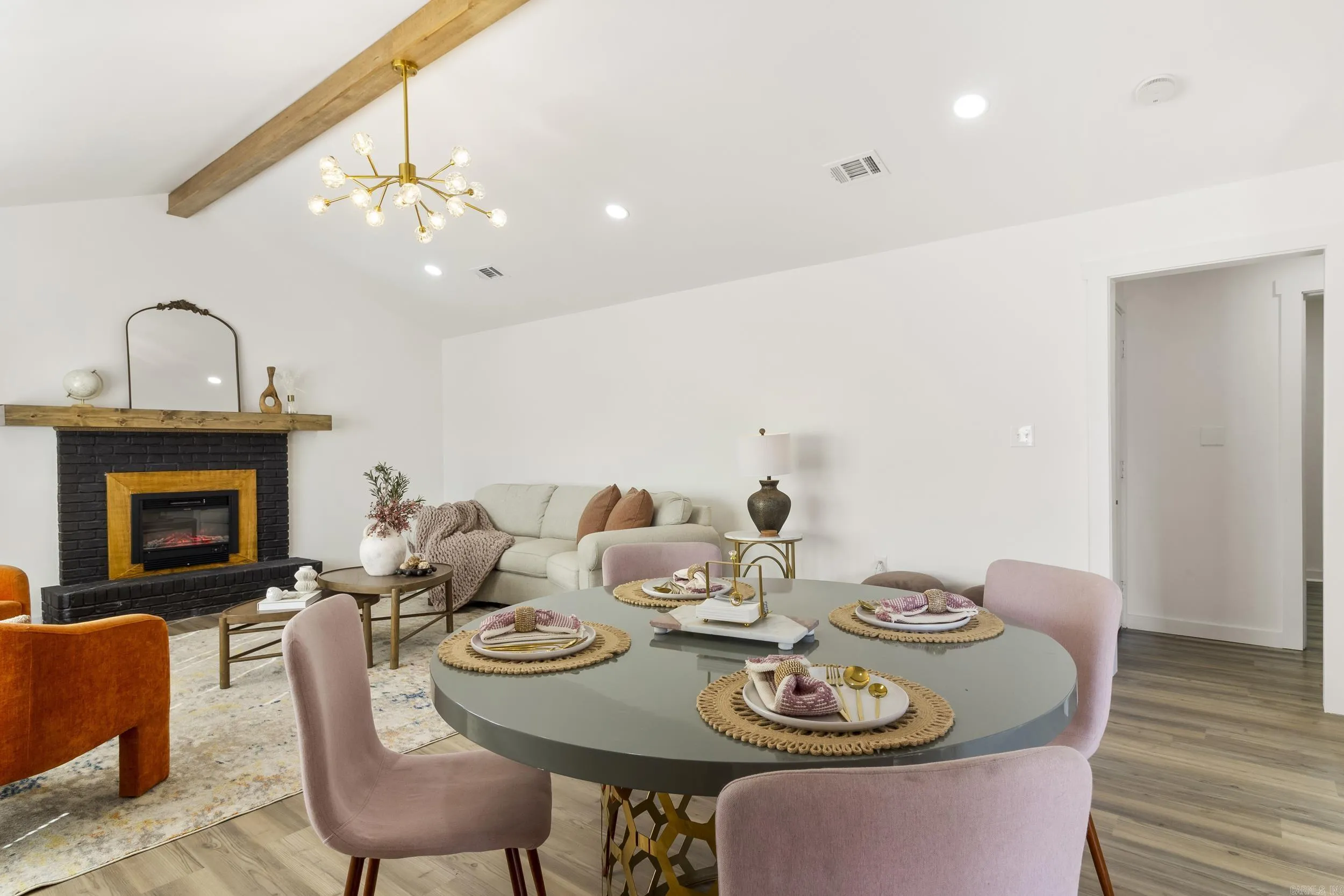 Property at 31  Summerland - Image 8