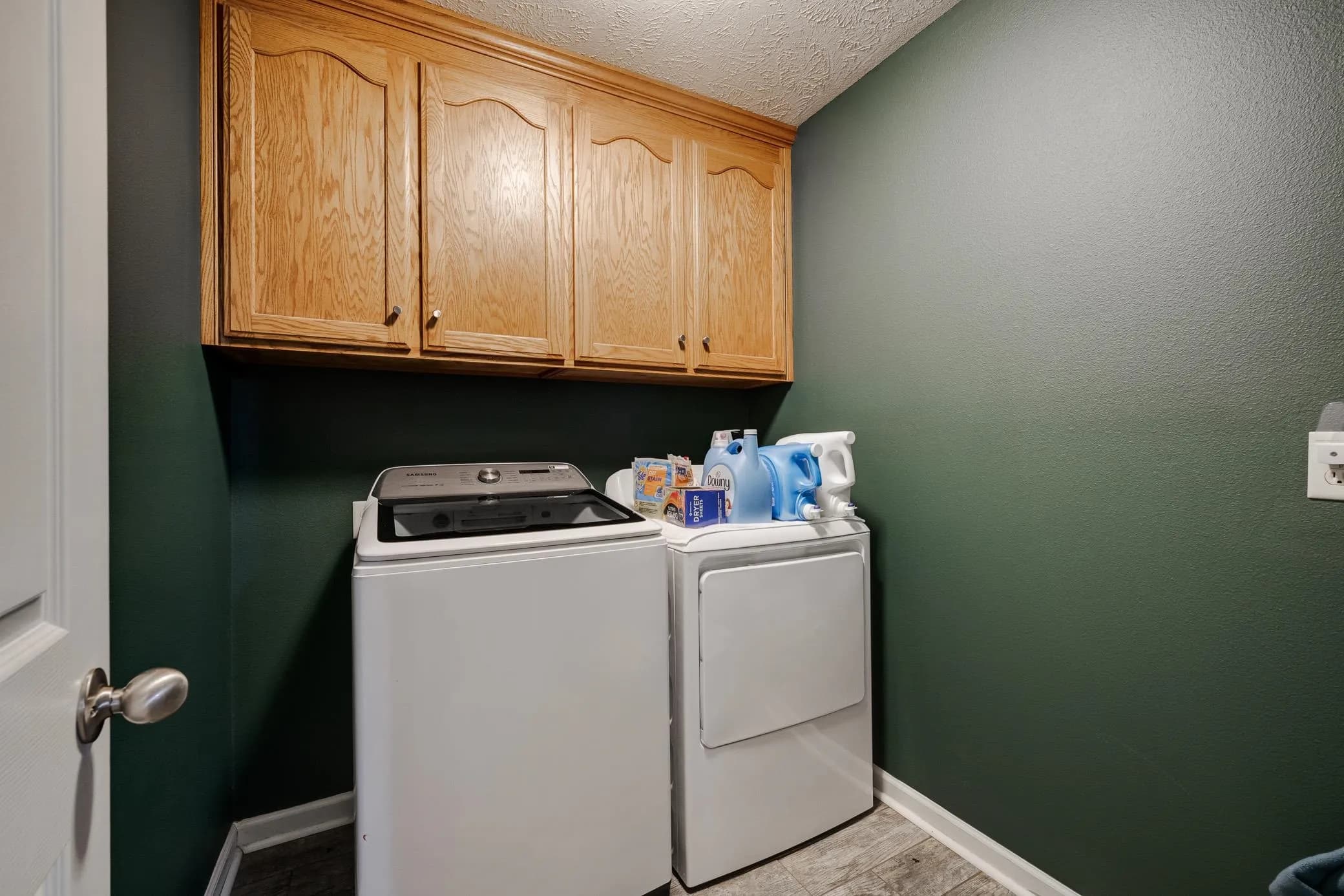 Property at 15  Monark trail - Image 30