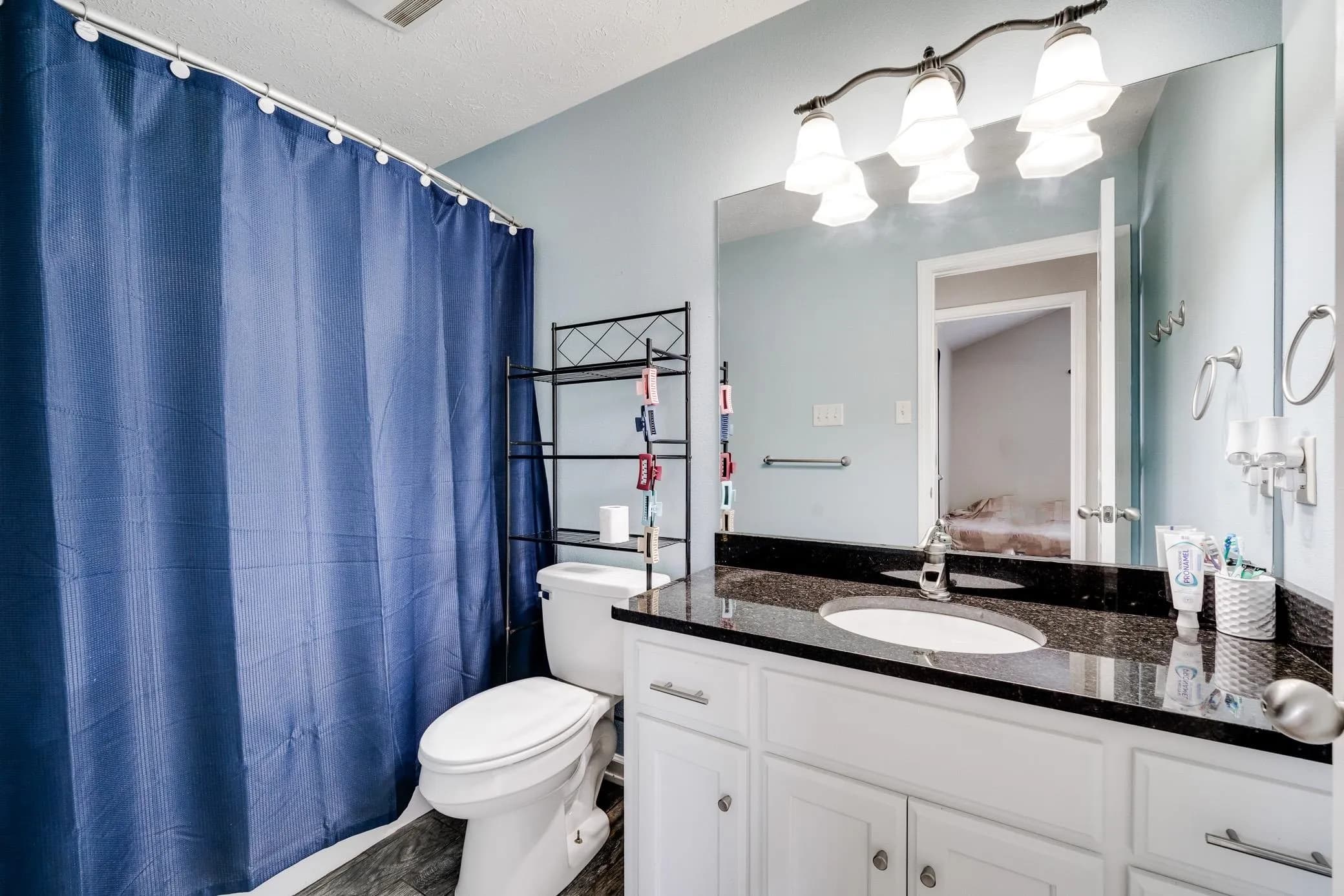Property at 15  Monark trail - Image 27