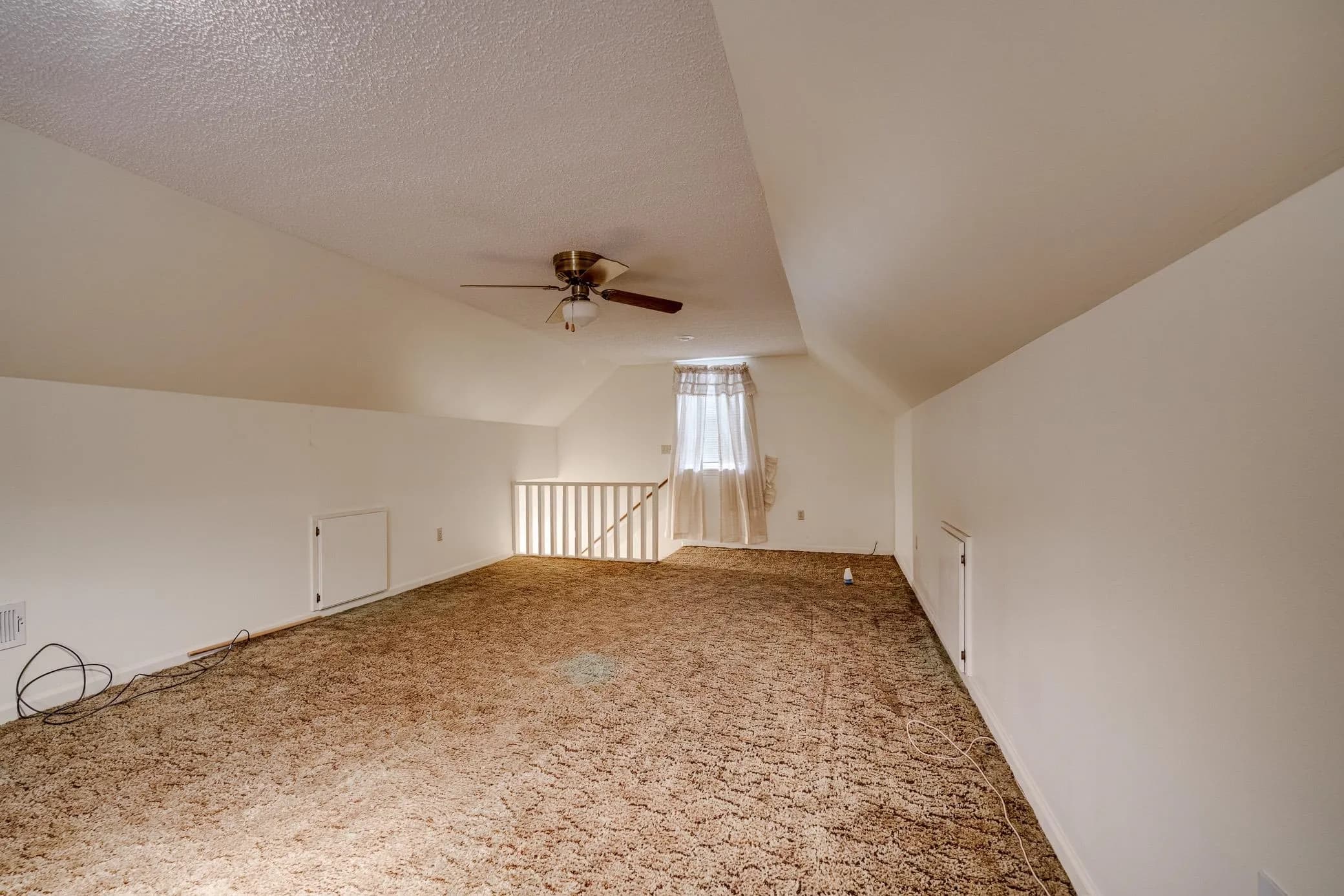 Property at 15  Laura - Image 24