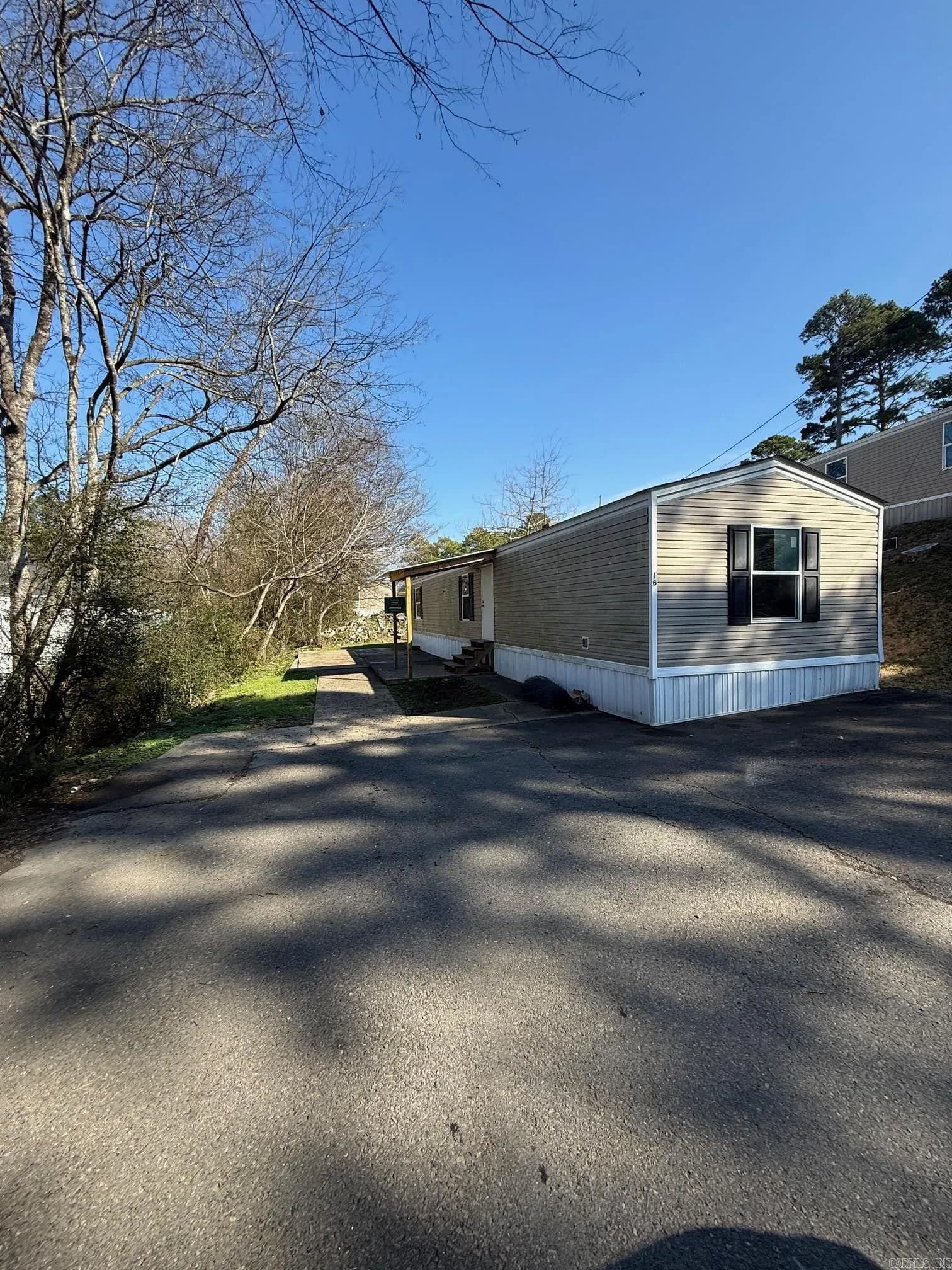 Property at 100  Springwood, 16 - Image 1