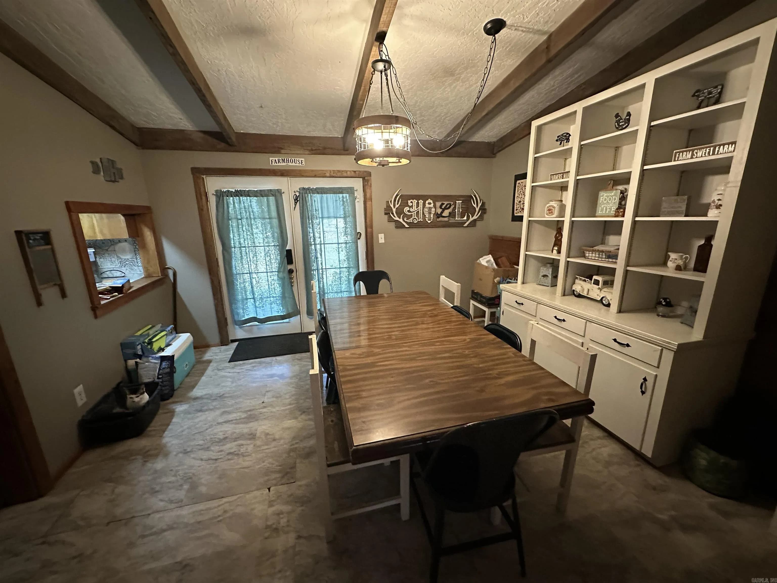 Property at 111  Mark - Image 8