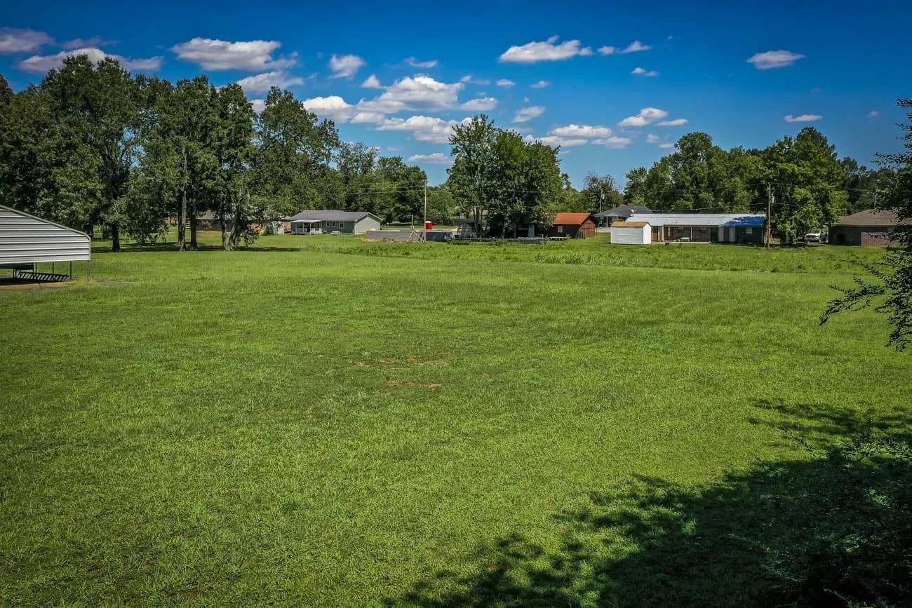 Property at 00  E main - Image 16
