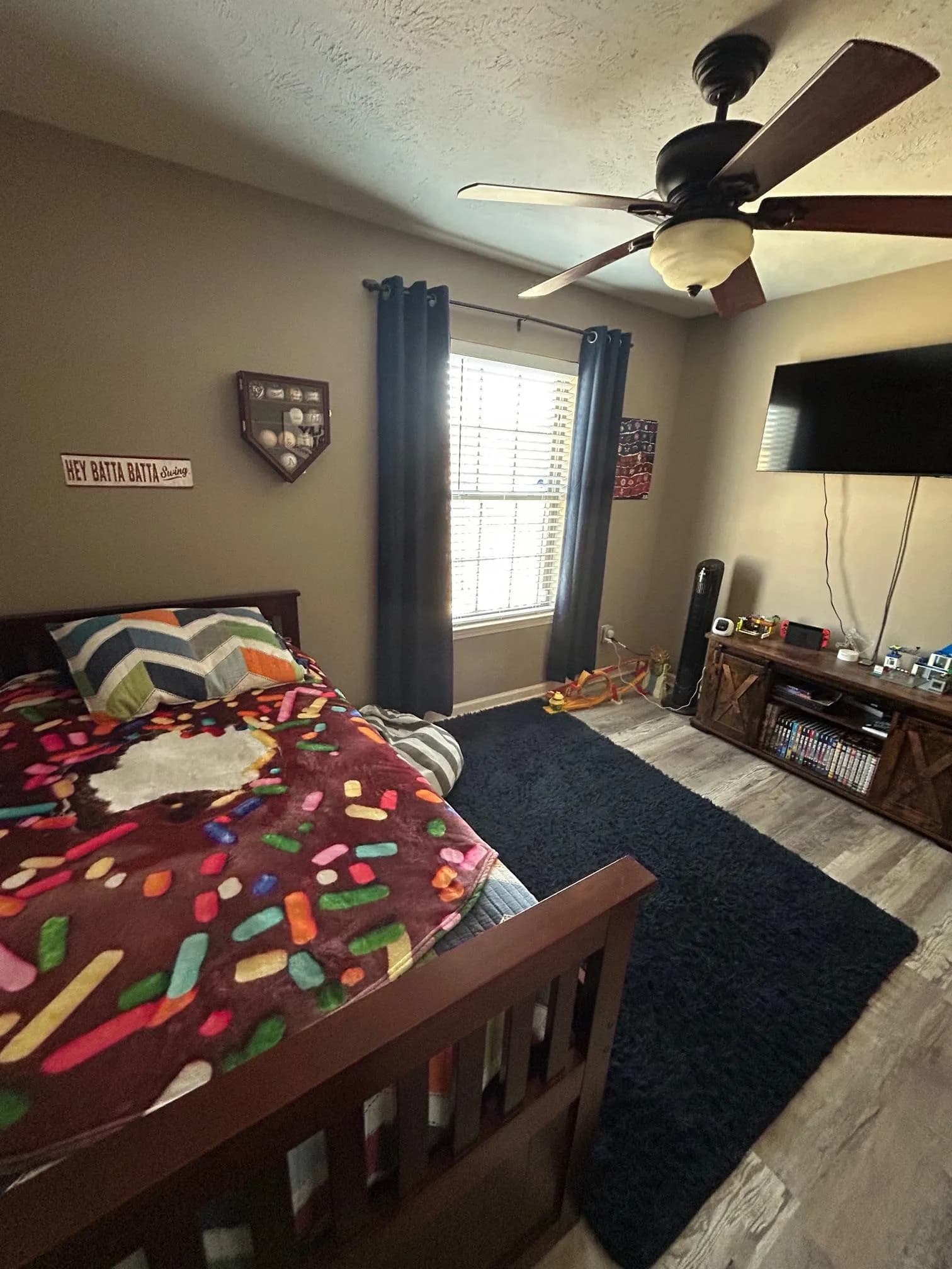 Property at 76  Bryson - Image 16