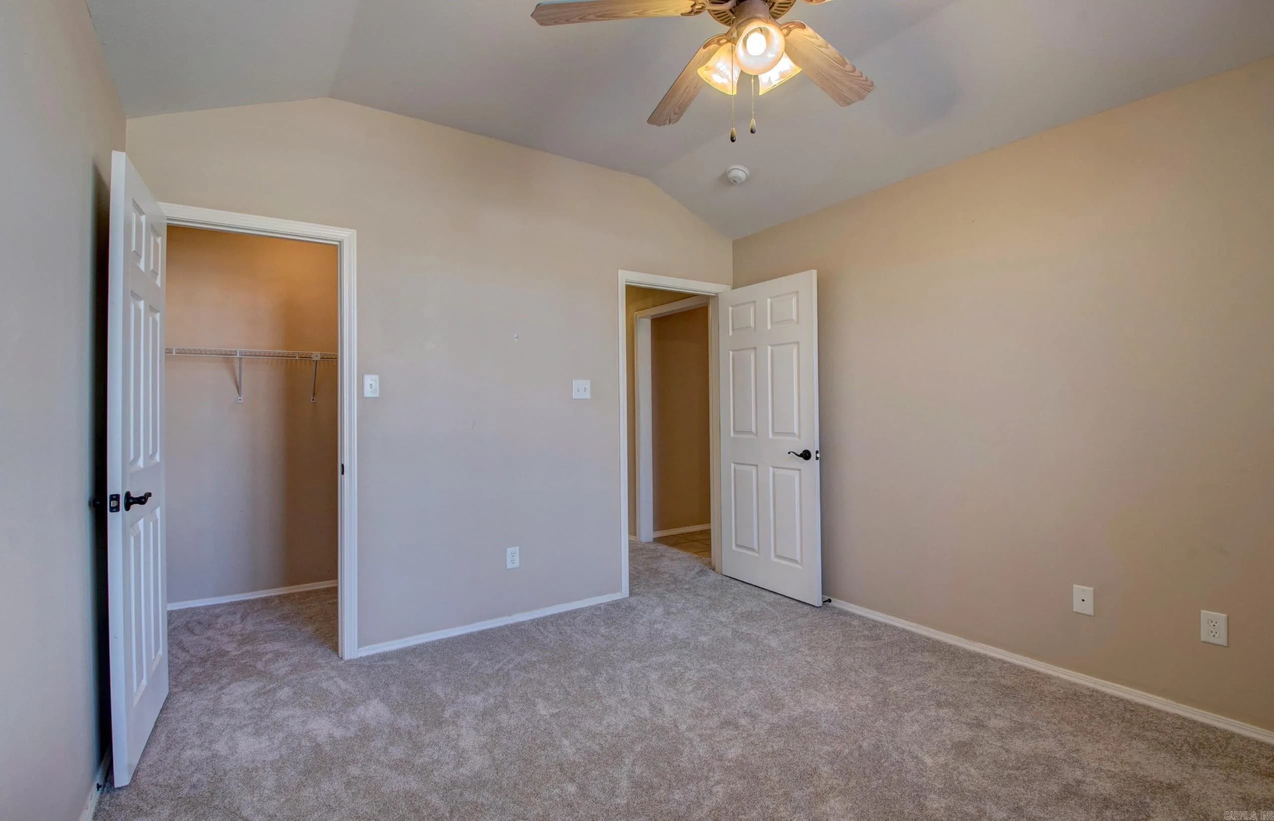 Property at 401  Brookside - Image 28