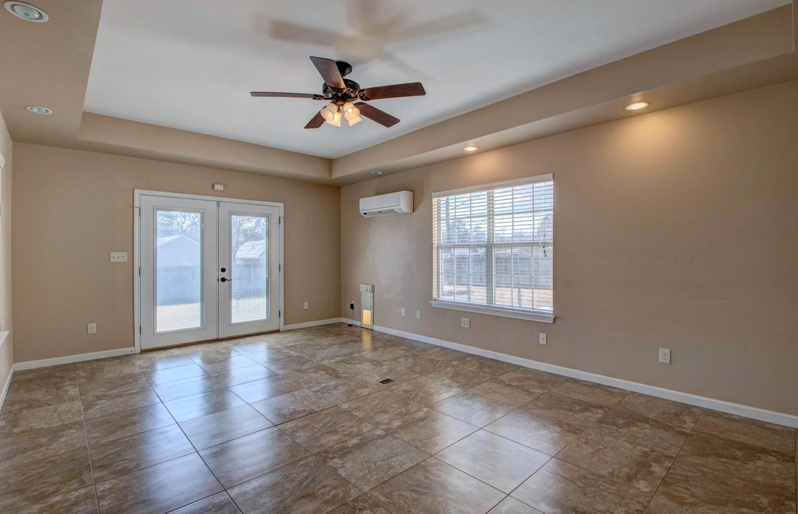 Property at 401  Brookside - Image 19