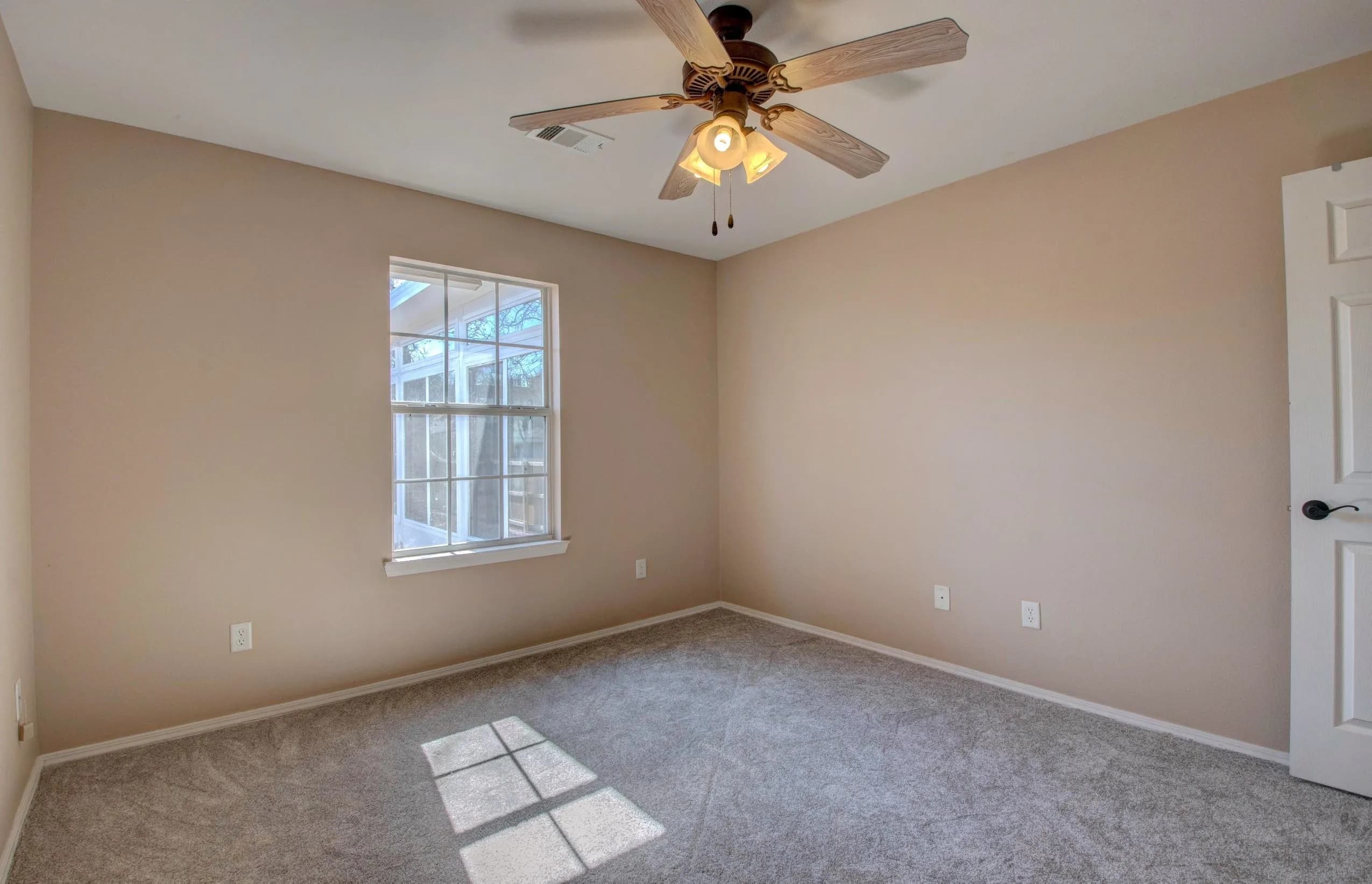 Property at 401  Brookside - Image 31