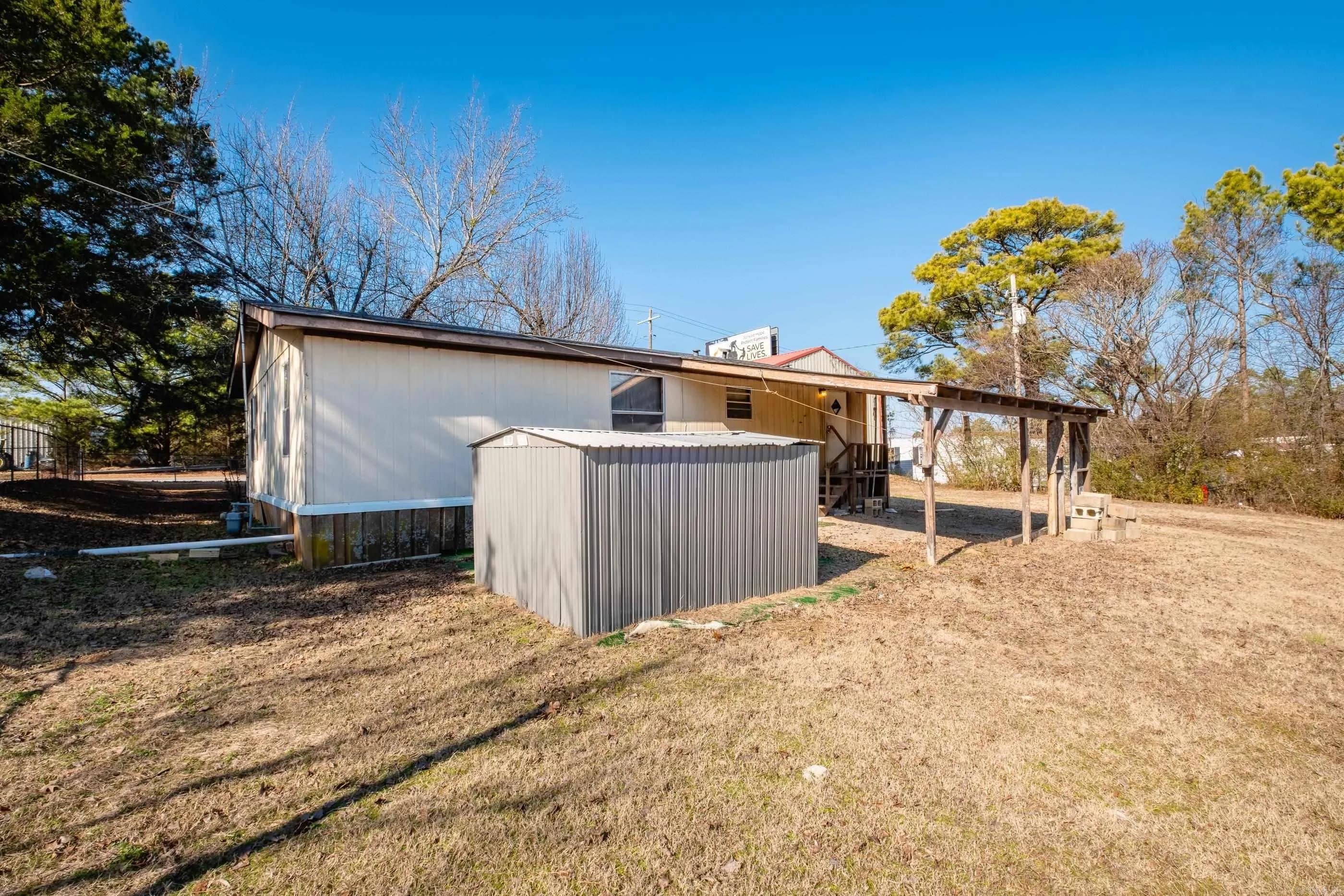 Property at 13605 & 13701  Arch street - Image 11