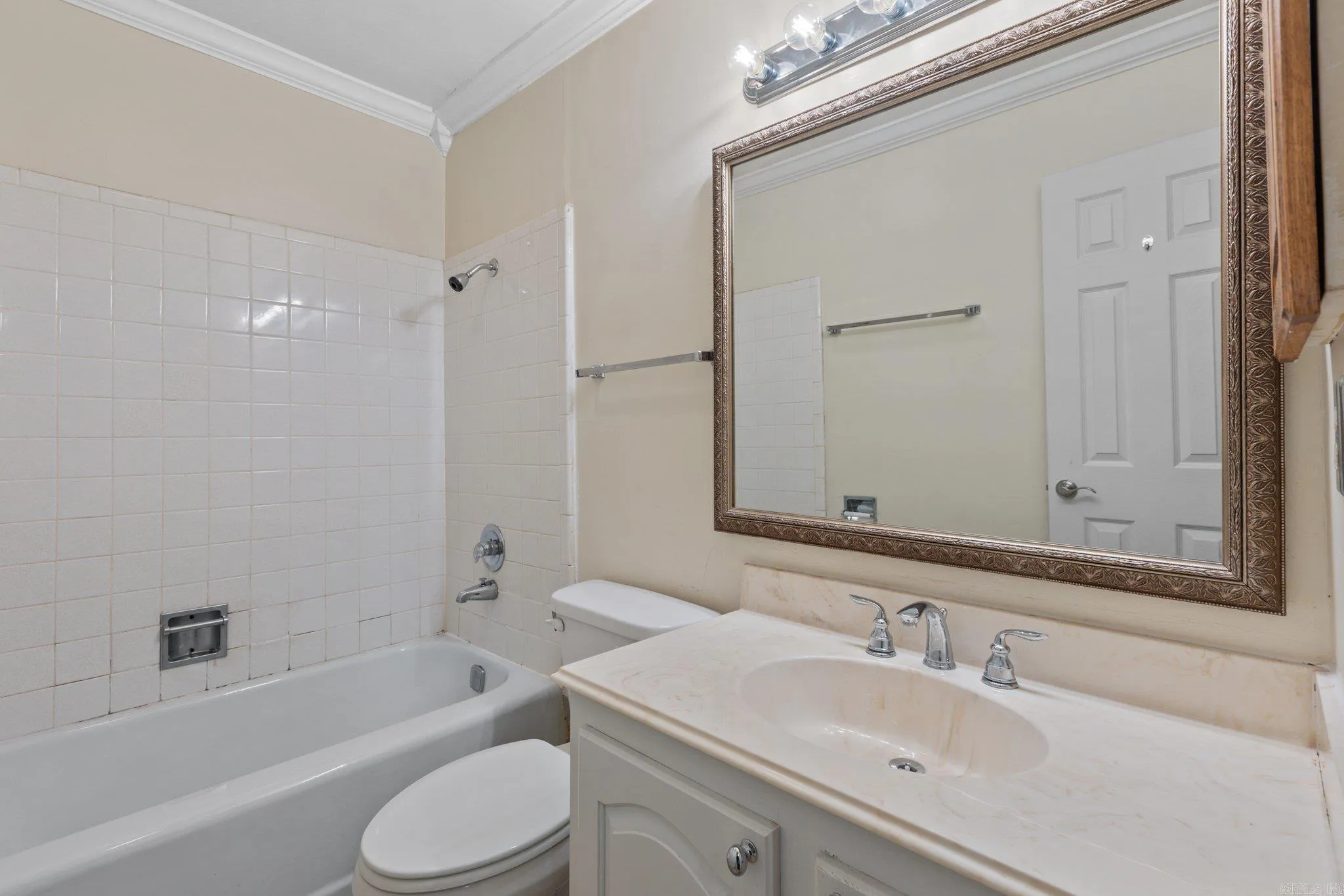 Property at 1601 N Bryant  Unit C27, C27 - Image 15