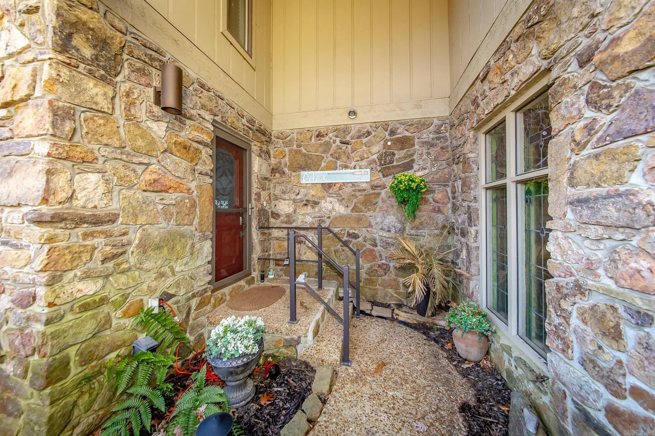 Property at 2564  Tannenbaum rd. - Image 9