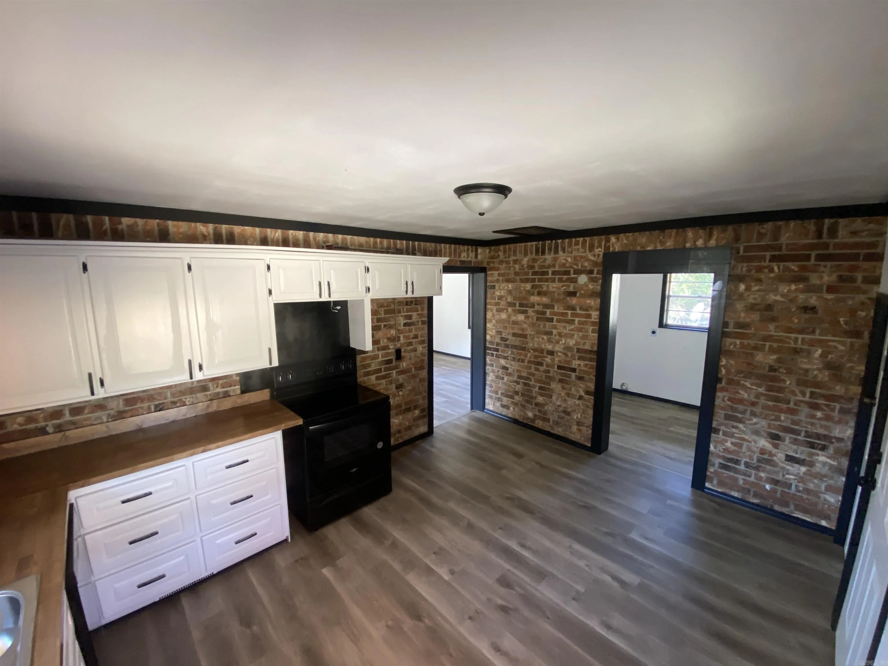 Property at 36054 E State hwy 80 - Image 16