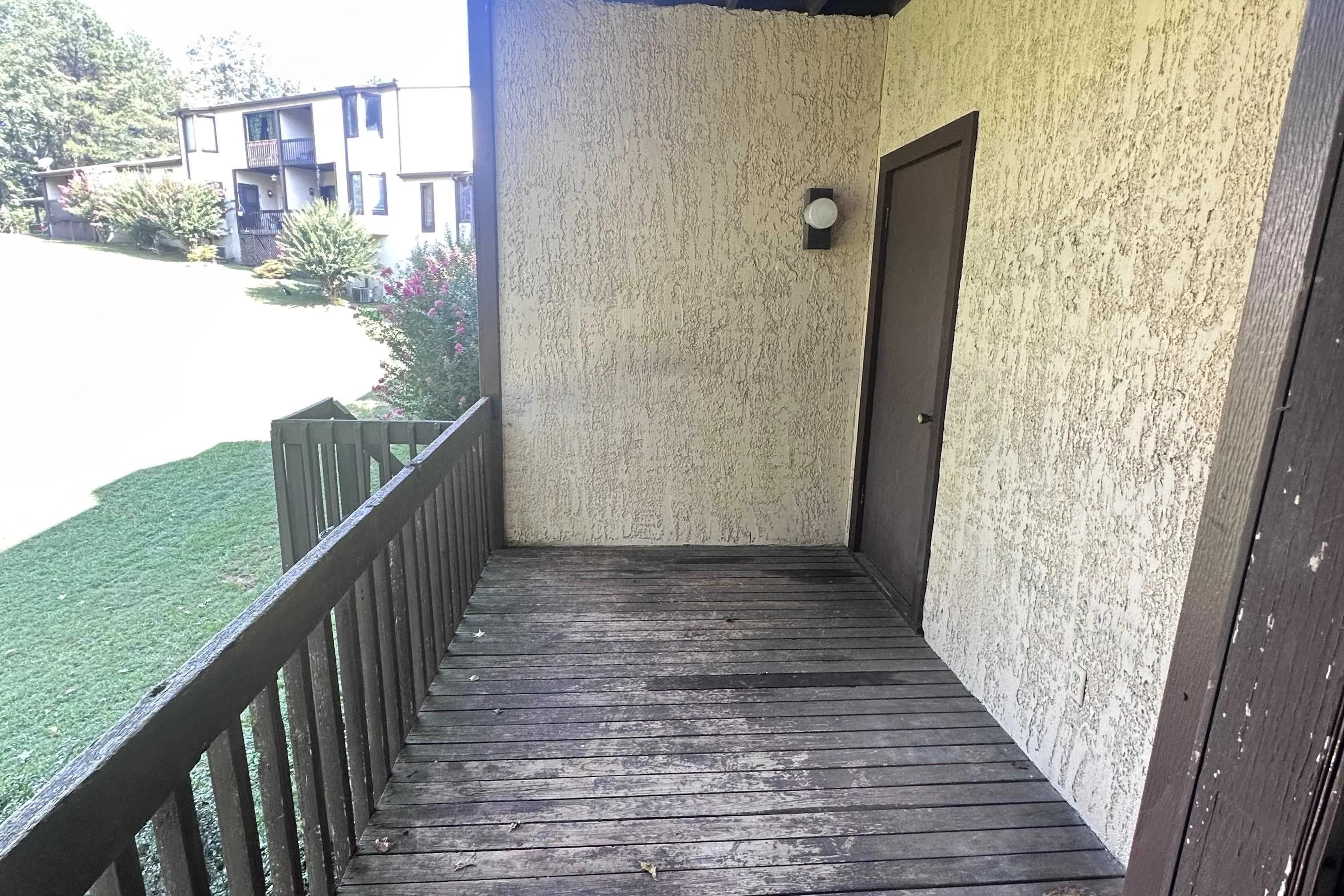 Property at 585  Belvedere - Image 7