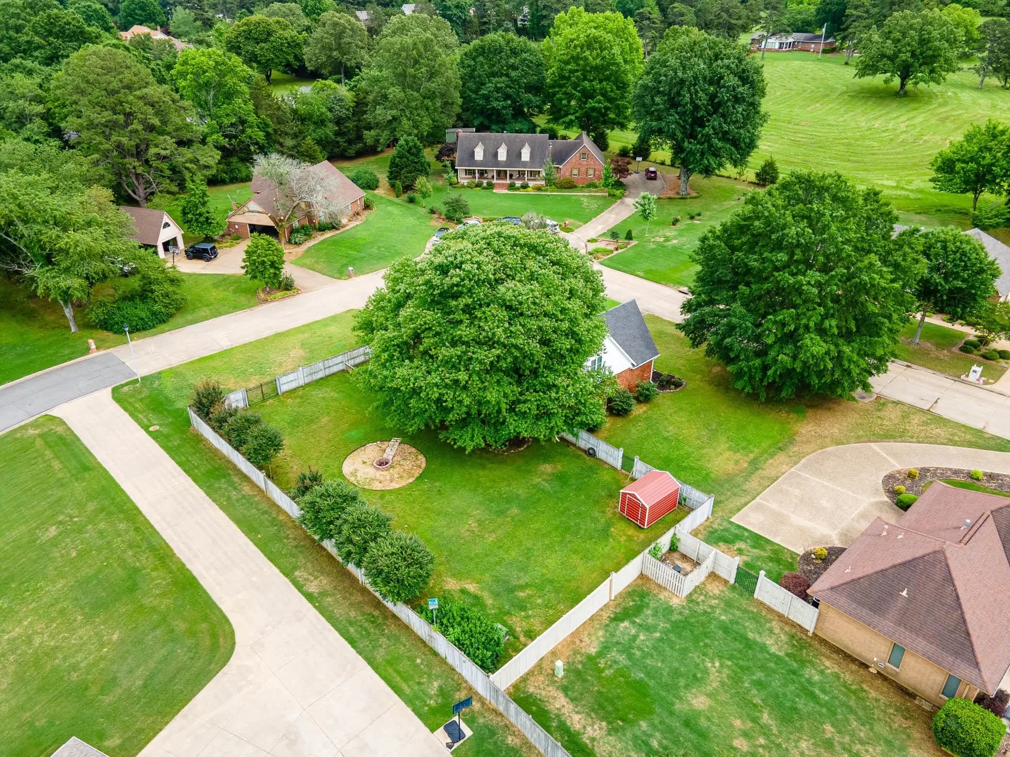 Property at 1202  Dogwood - Image 48