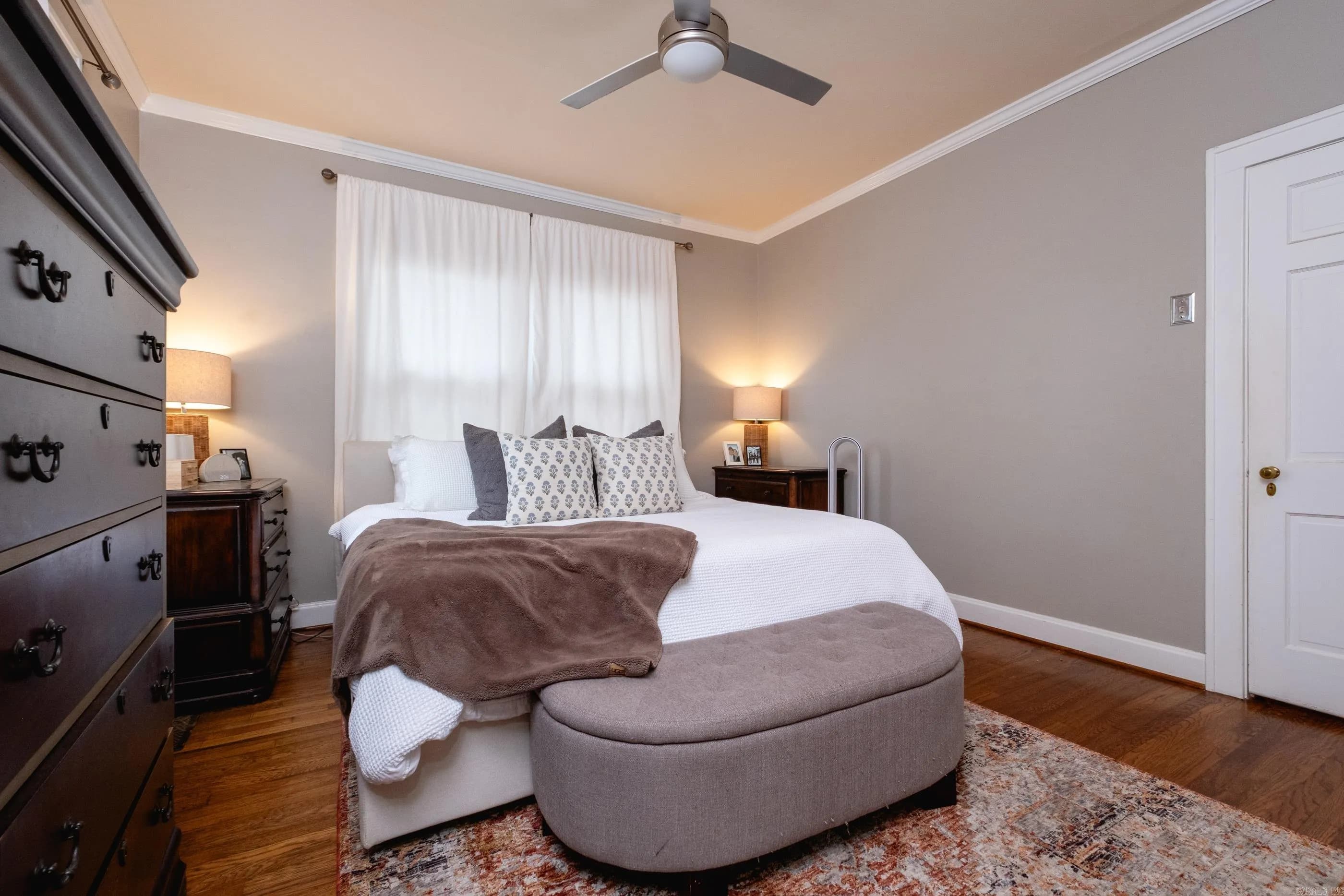 Property at 5124  R - Image 21