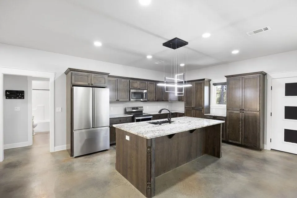 Property at 70  Lake ridge dr - Image 14