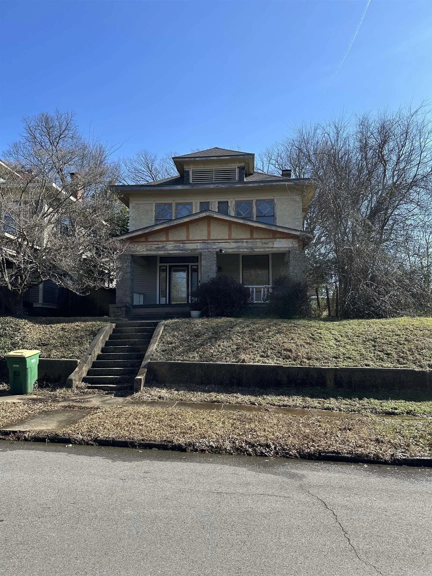 Property at 2317 S Summit - Image 1