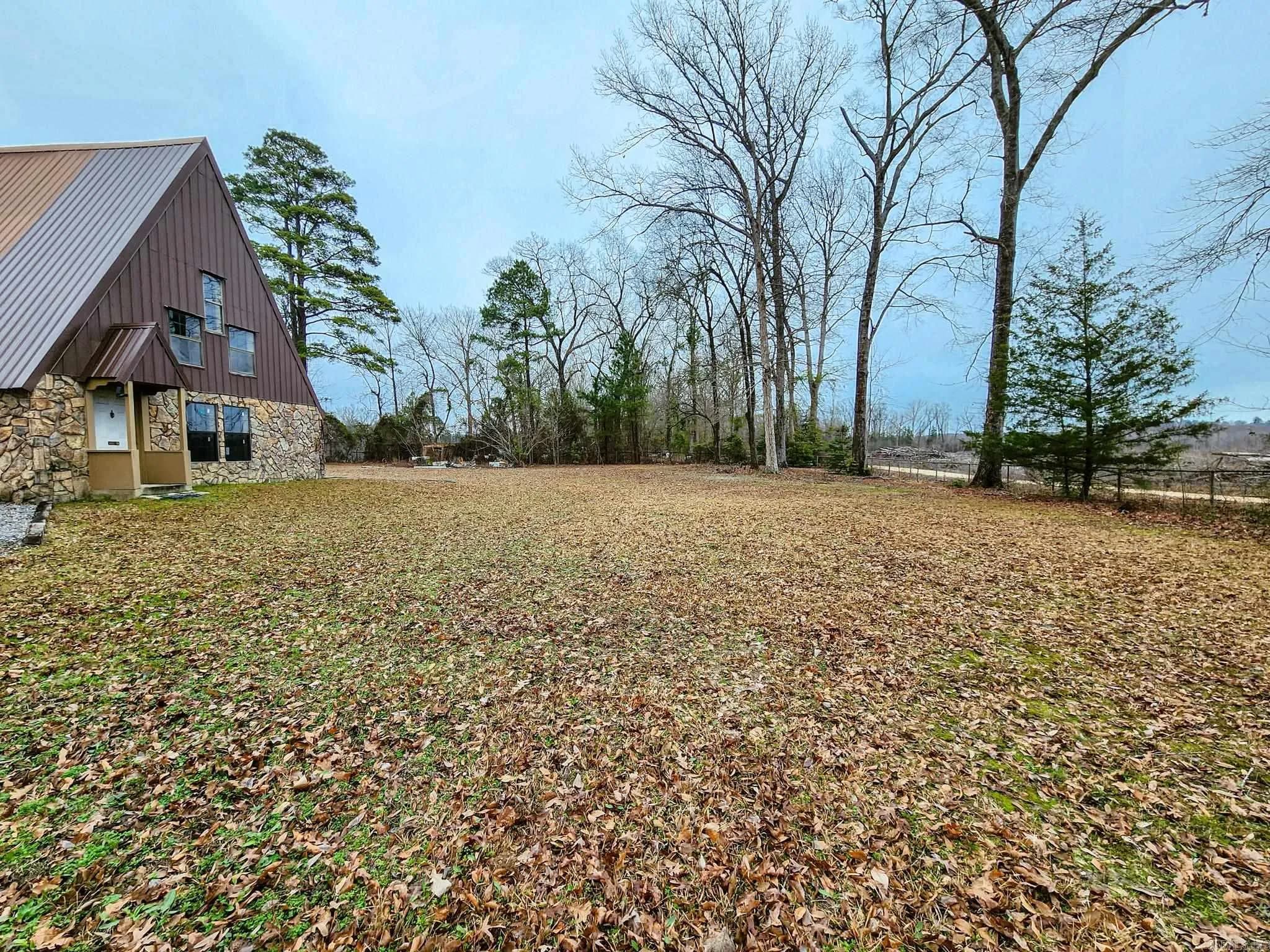 Property at 868  River bend - Image 33