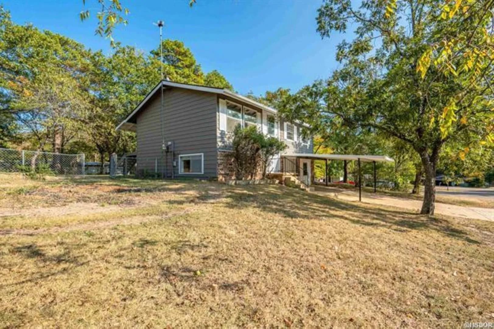Property at 102  Brandiles - Image 42