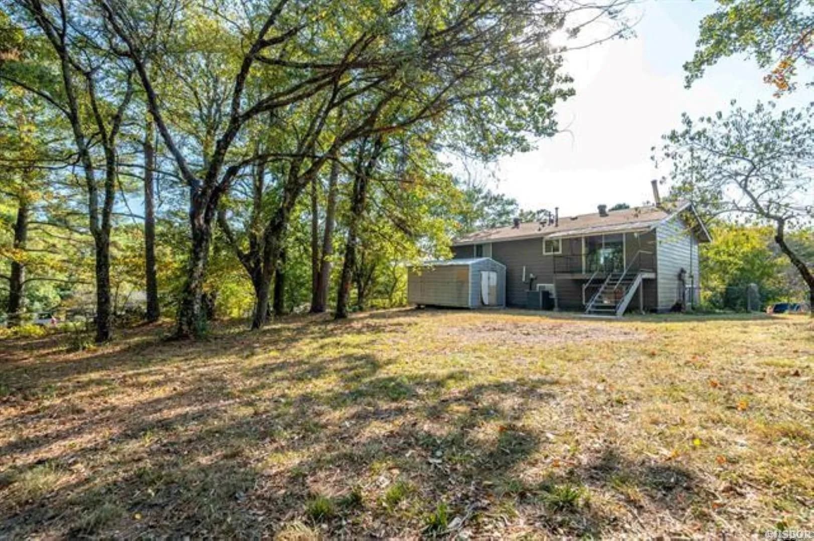 Property at 102  Brandiles - Image 44