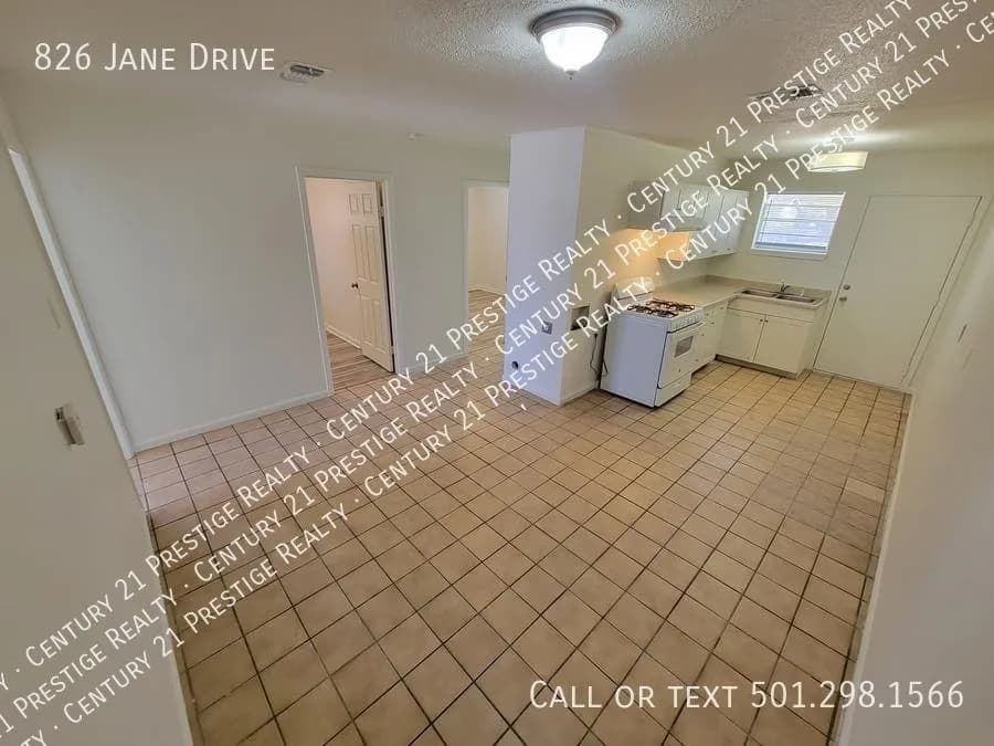 Property at 826  Jane - Image 5