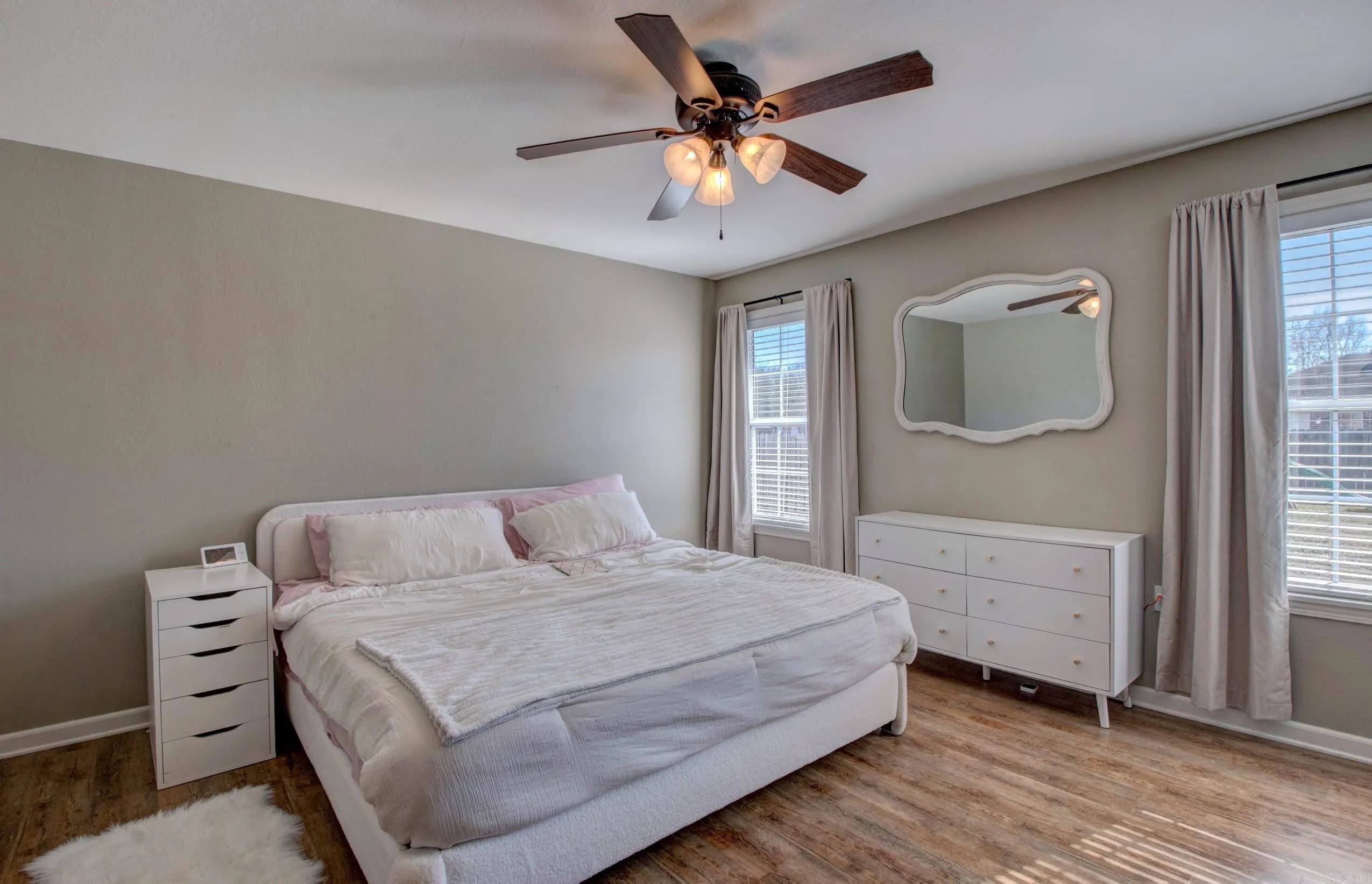 Property at 36  Robin - Image 18