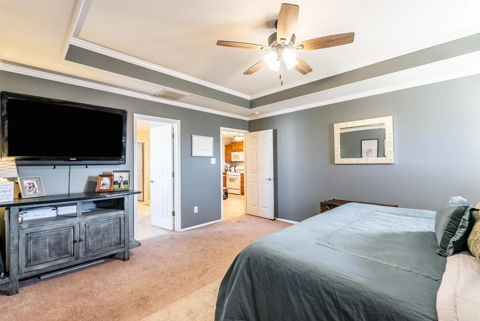 Property at 815  Elkhart - Image 15
