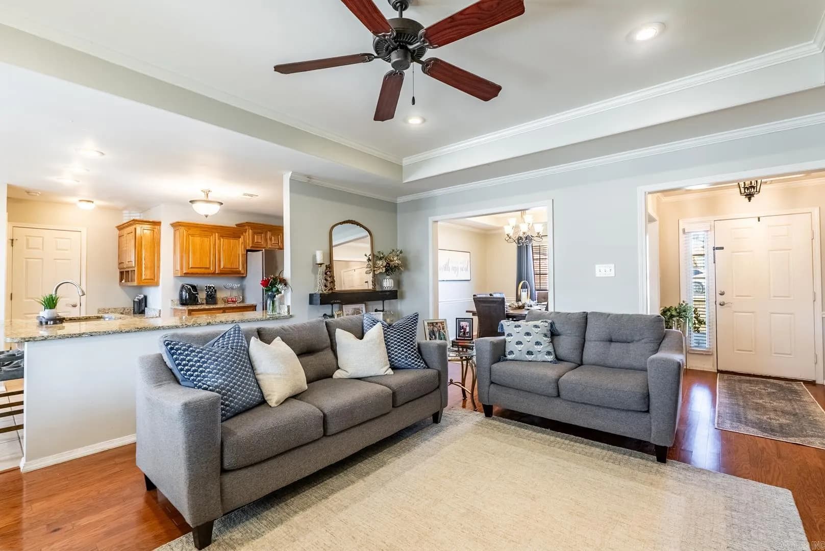 Property at 815  Elkhart - Image 4