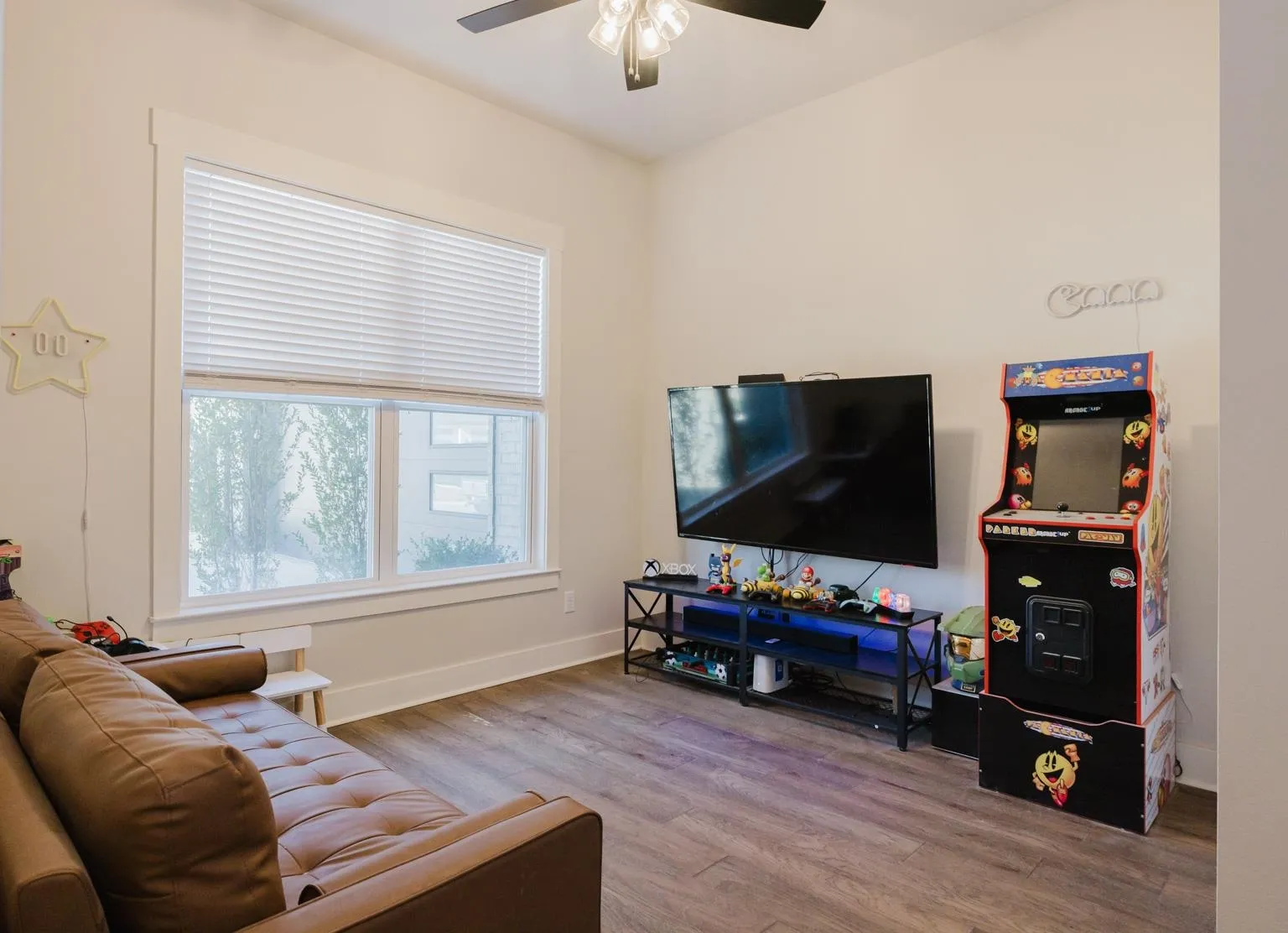 Property at 7229  Havenwood - Image 26
